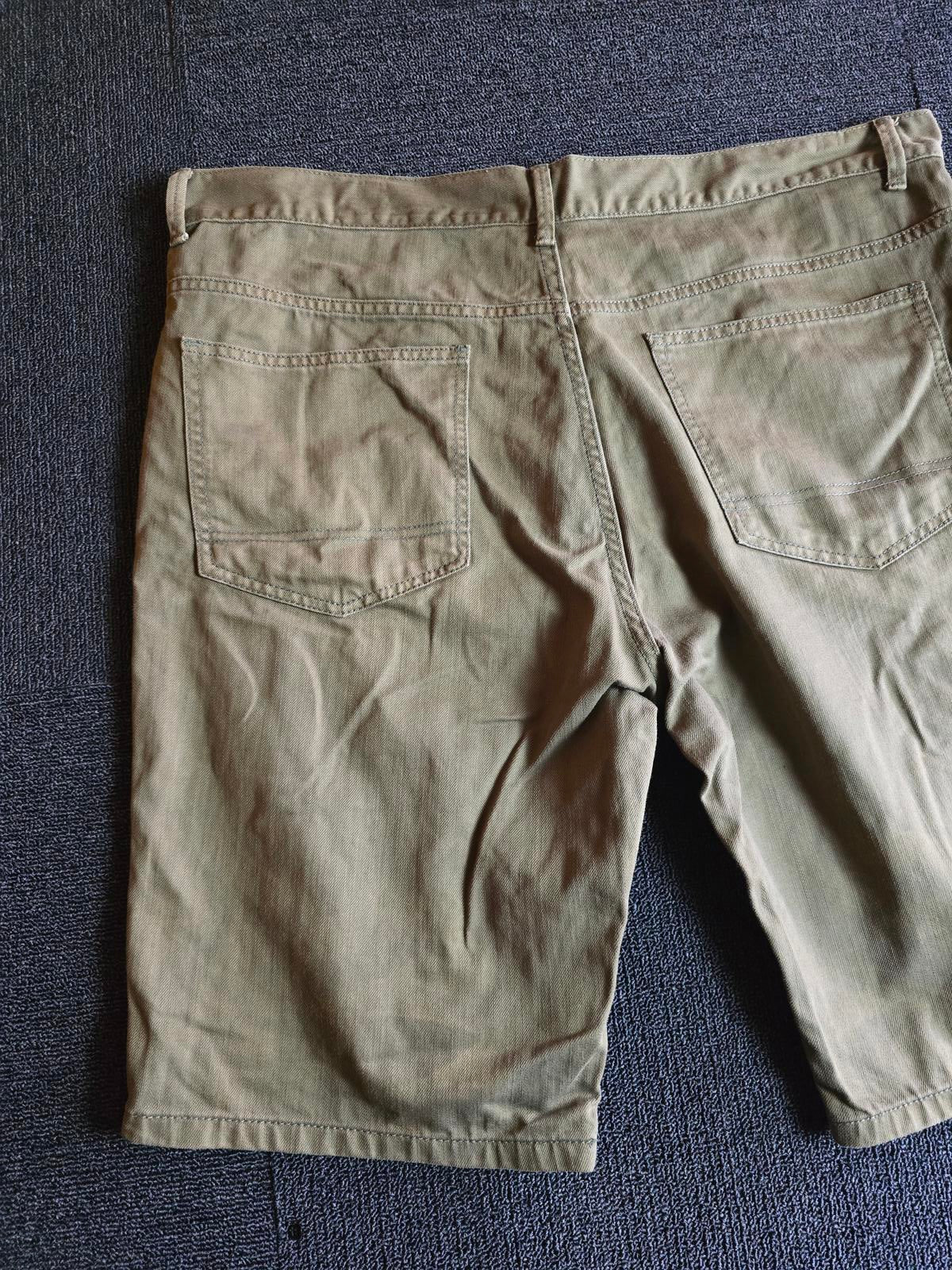 Primark Men’s Denim Shorts Khaki Size 40W Slim Fit Casual