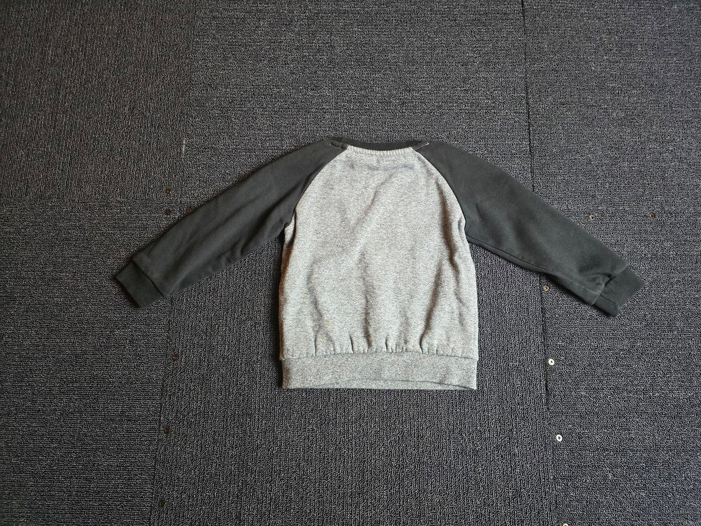 Primark Grey & Black “YAY It’s a Happy Day” Jumper – Boys 18–24 Months