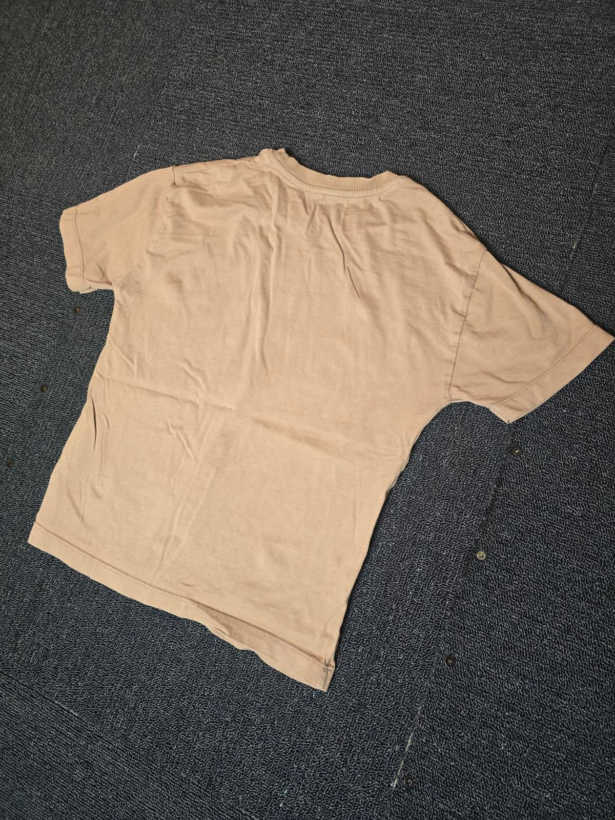 Nutmeg brown short sleeved t-shirt dinosaur 7-8years