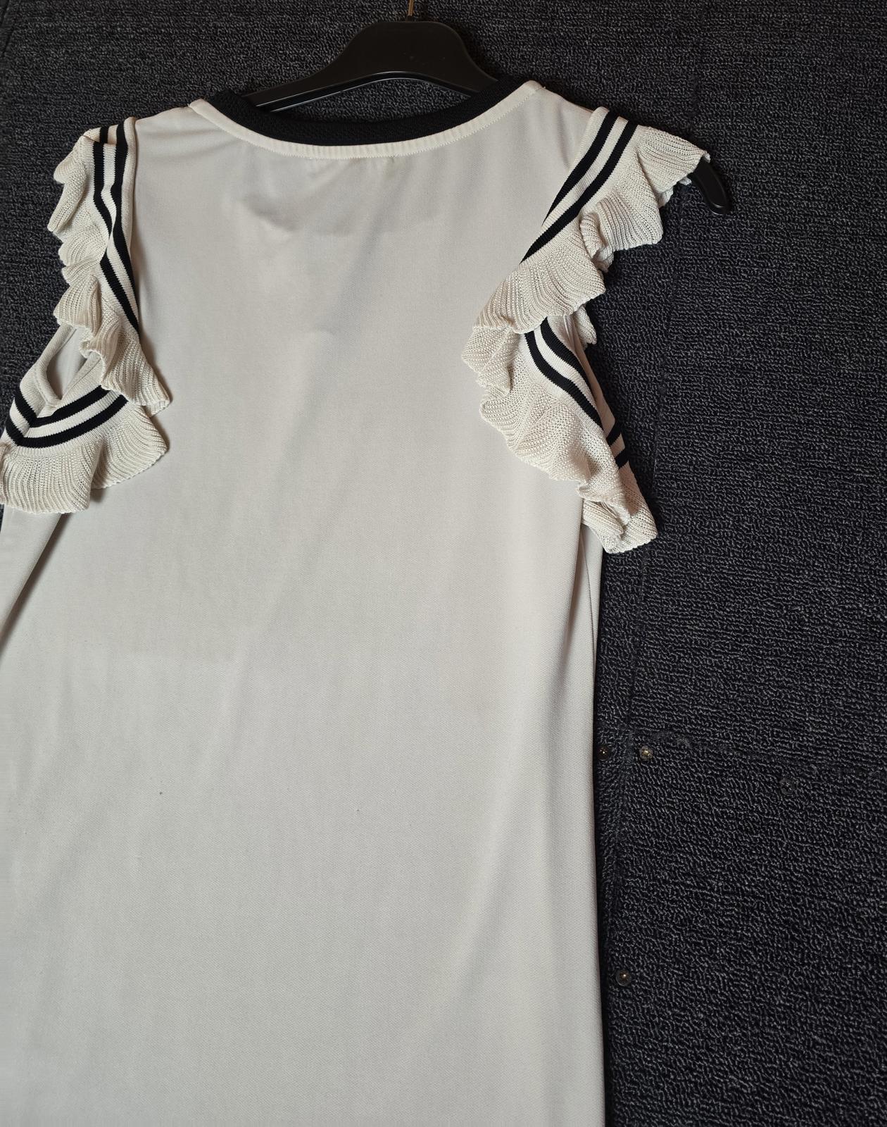 Next cream & black short sleeves t-shirt size 10