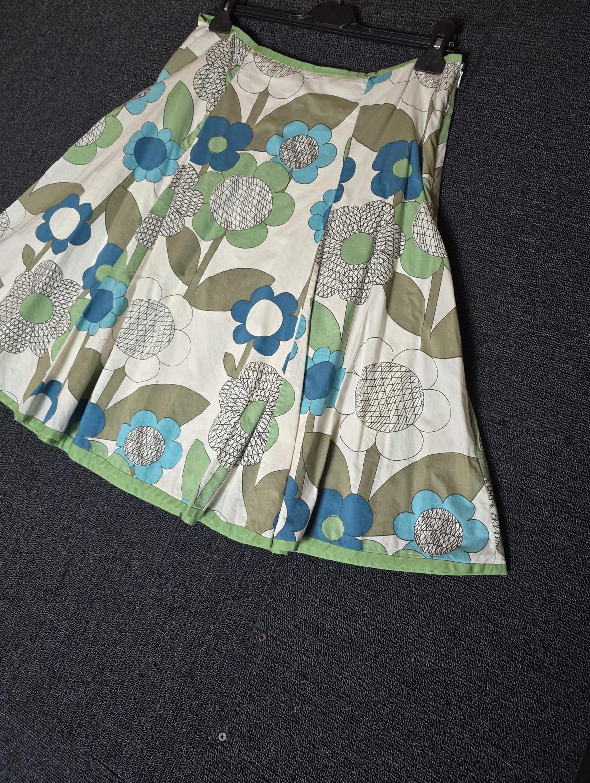 Boden green & multicoloured floral flared skirt size 12