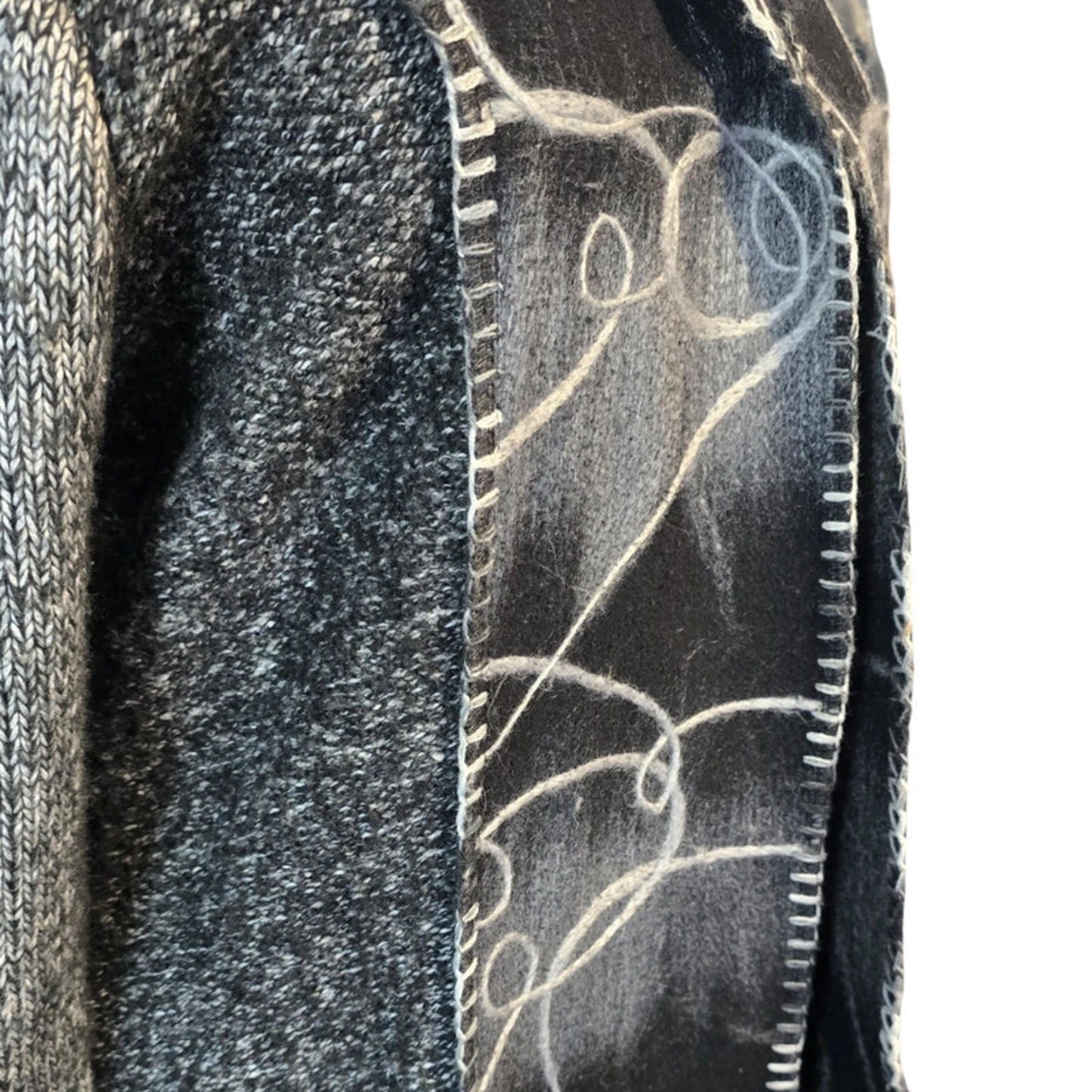 Klass Cardigan Grey Black Pattern Size 16 Open Front Causal