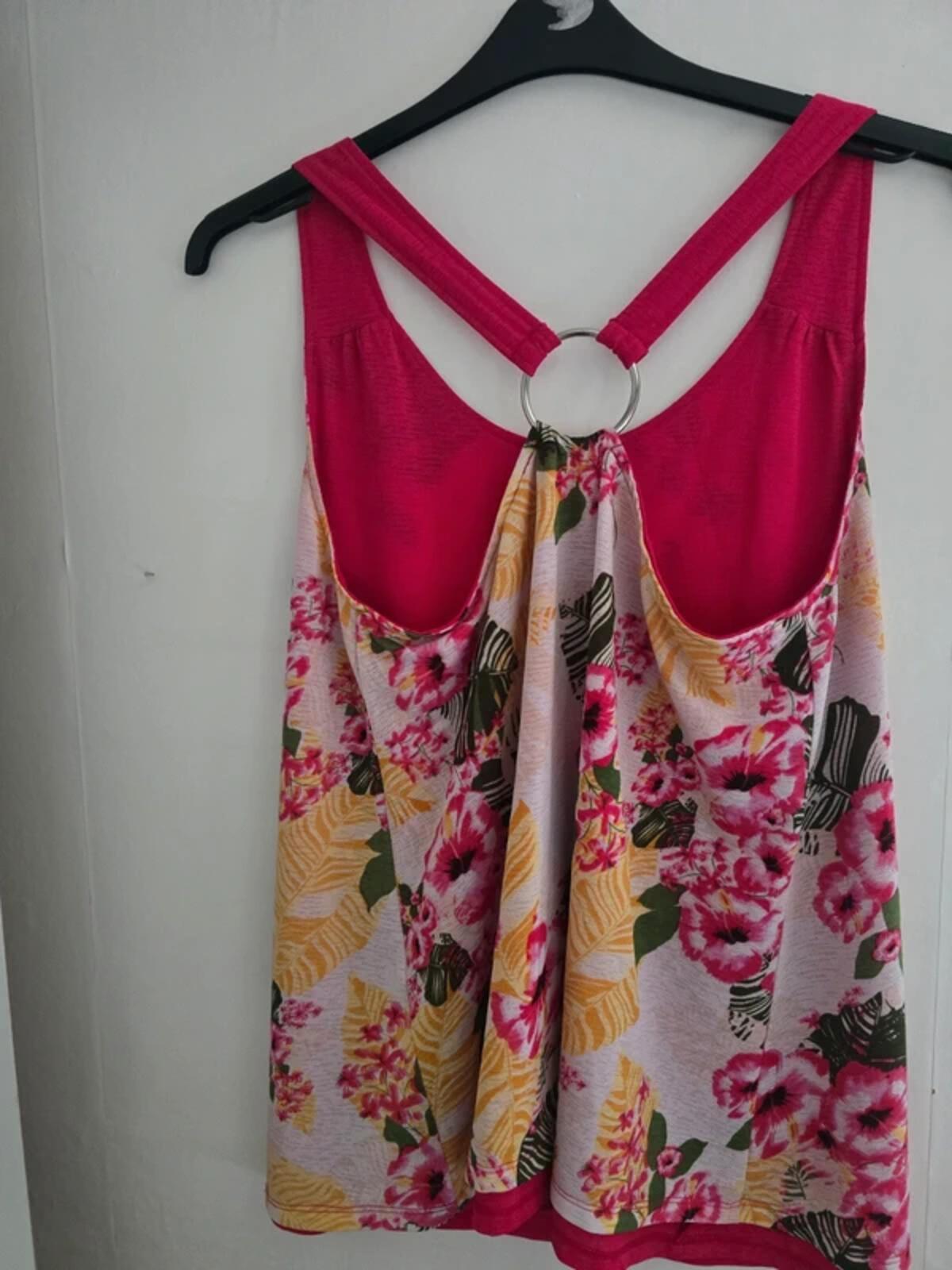 Avon Pink Multicoloured Floral Layered Metal Ring Detail Vest Top Size 14-16