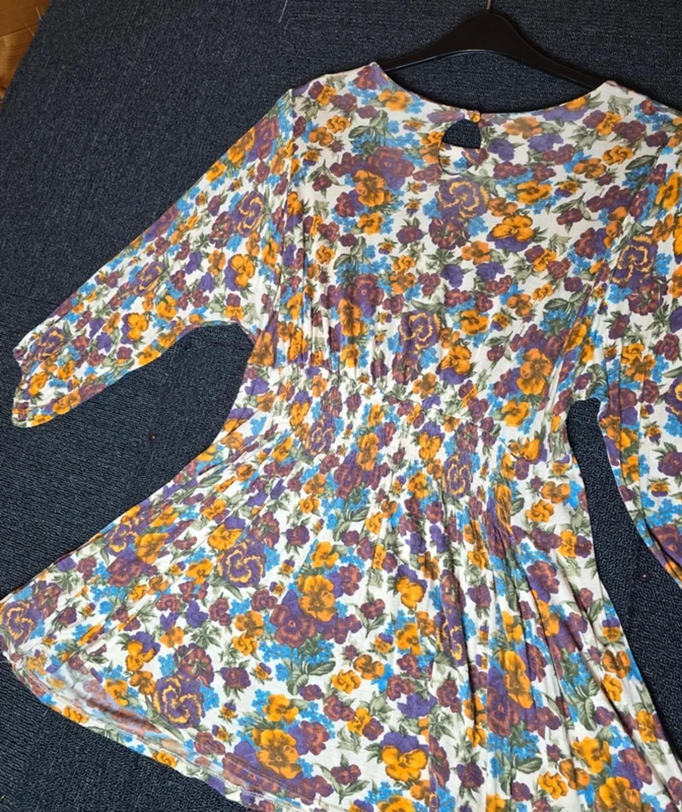 Topshop Top Multicoloured Size 12 Floral Causal