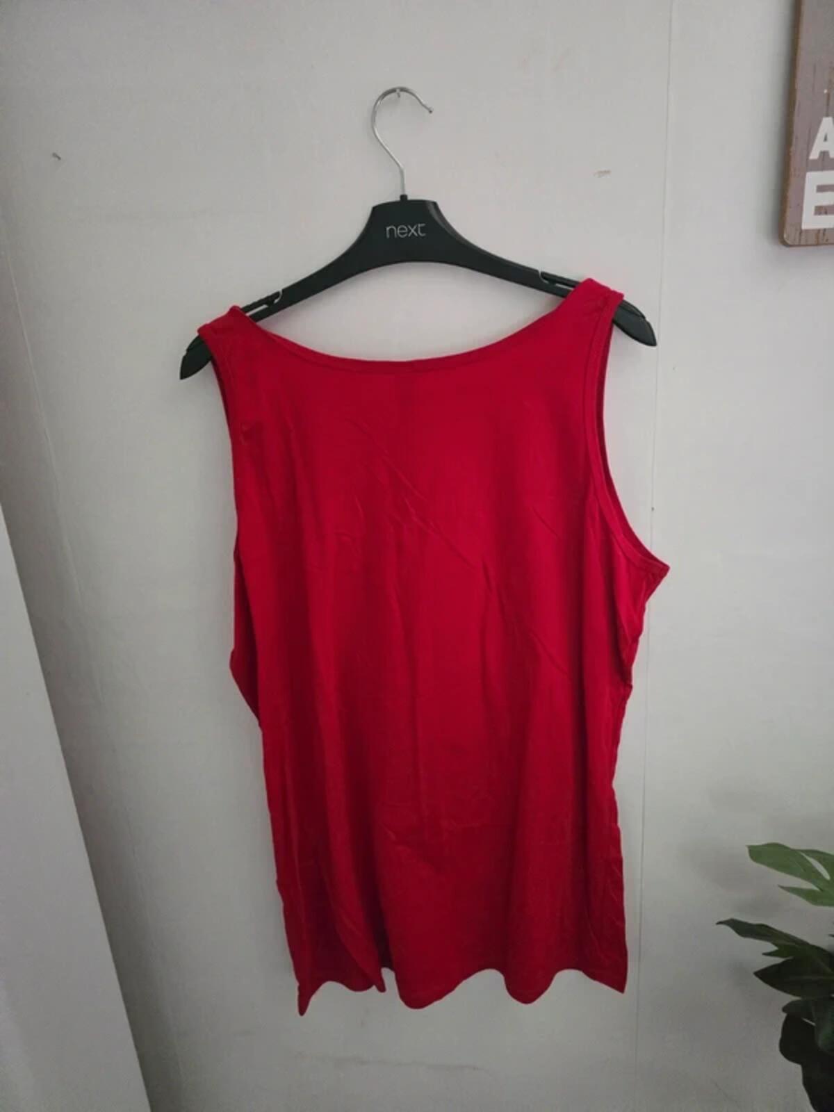Gildan Freddie Mercury Red Graphic Vest Top Size 2XL