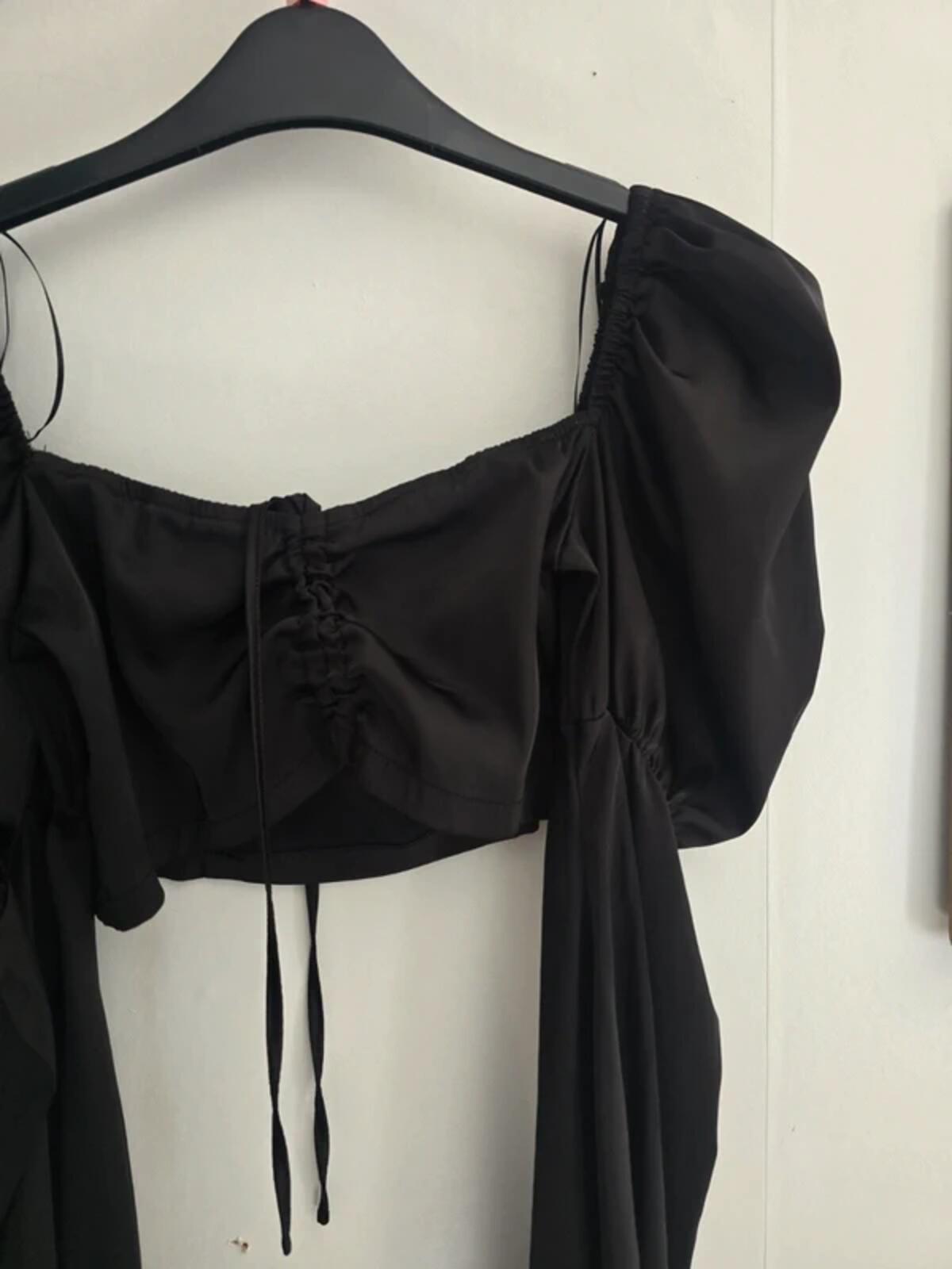 Boohoo Black Satin Style Cropped Puff Sleeve Top - Size 8