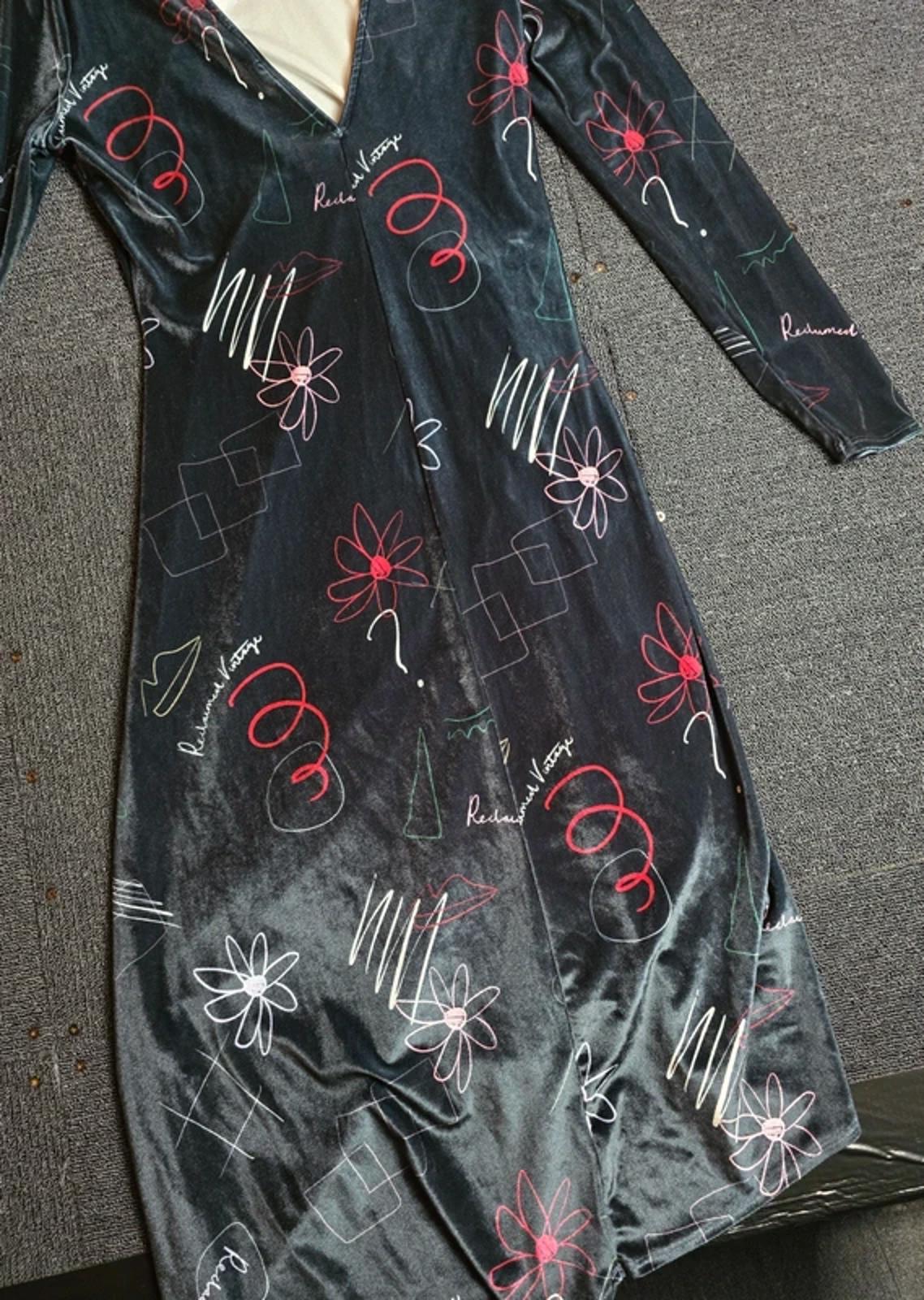 Reclaimed Vintage Black Velvet Dress Size 14 Graphic Ruched Midi V-Back