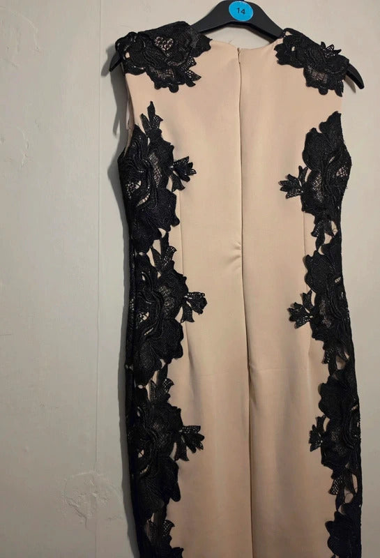 AX Paris Beige & Black Floral Lace Bodycon Midi Dress – Size 8