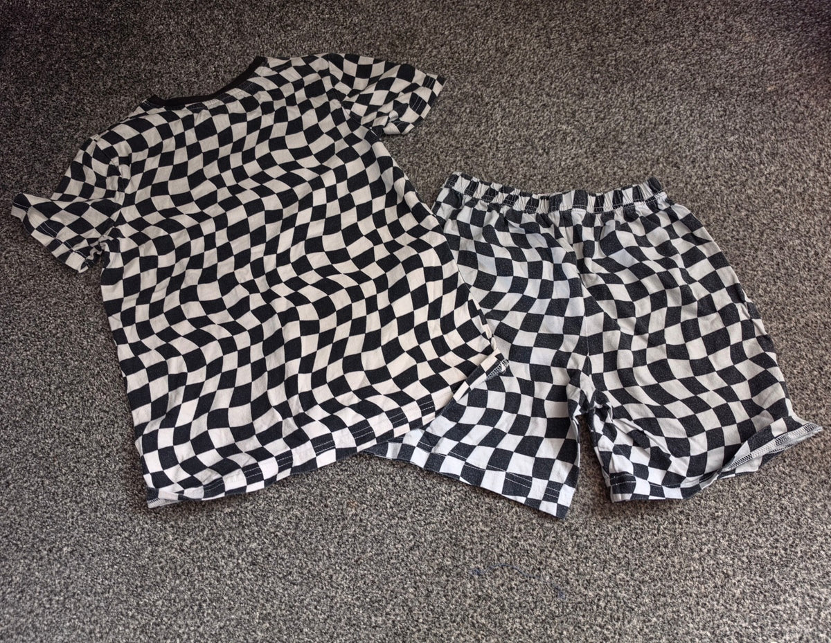 George Boys Black & White Checkerboard Pyjama Set Size 8-9 Years