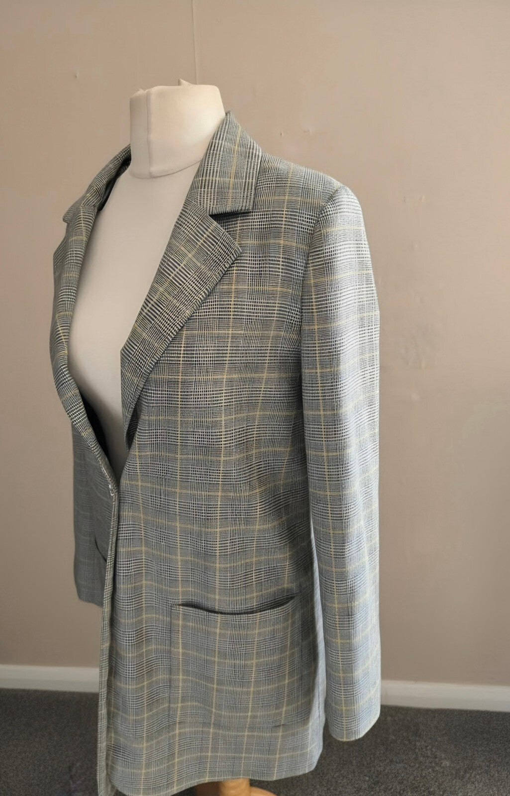 Marks & Spencer Grey & Yellow Checked Oversized Blazer - Size 10