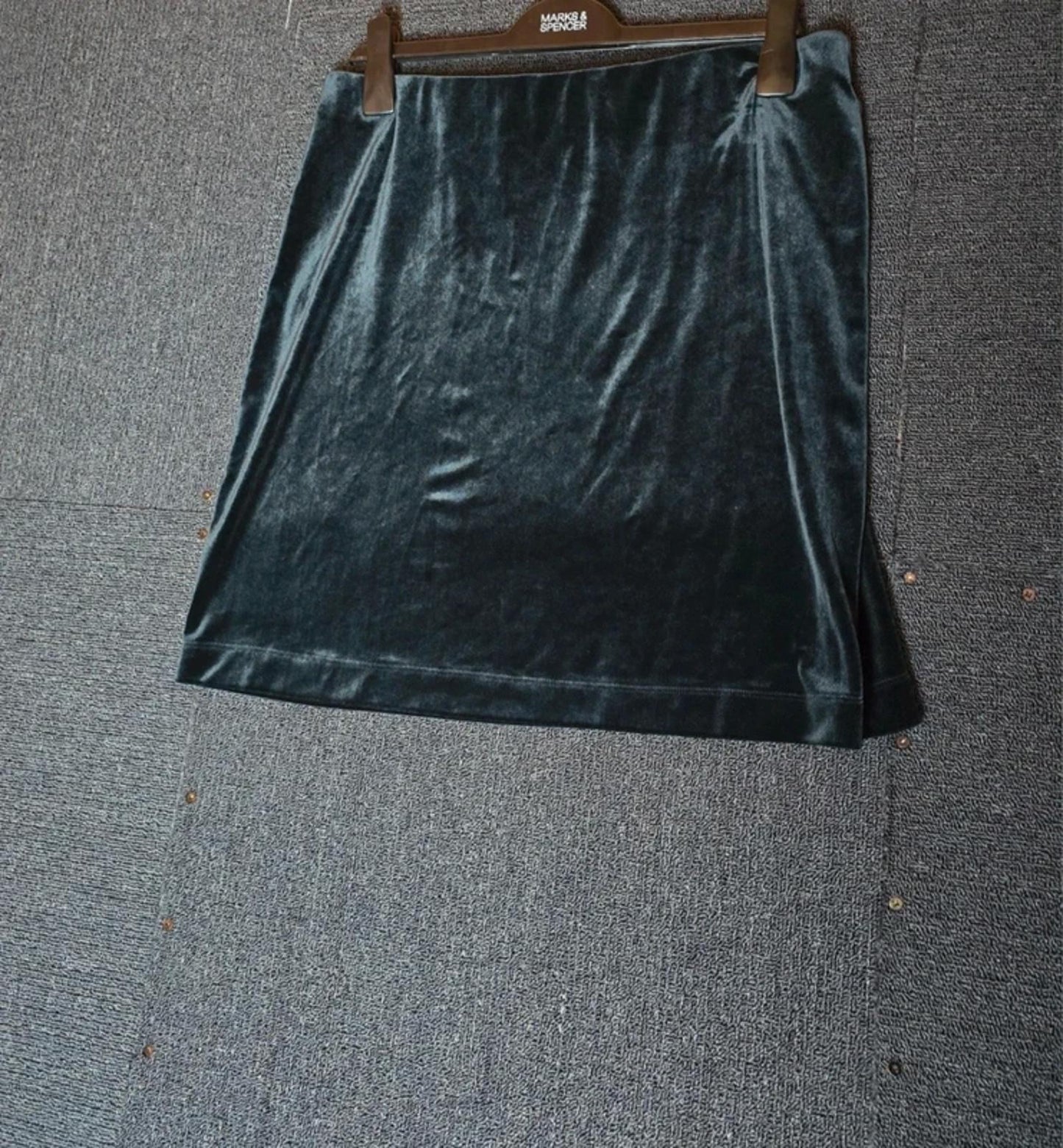 Marks & Spencer black velvet mini to knee skirt size 14