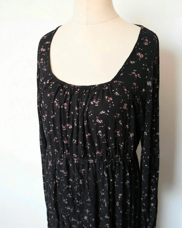 Yours Black & Pink Floral Long Sleeve Midi Dress – Size 18