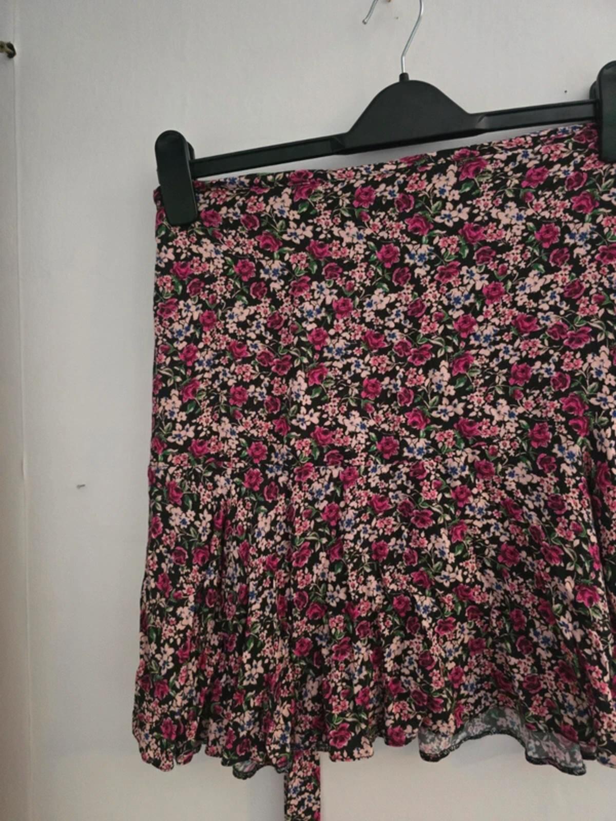 New Look Multi-Coloured Floral Flared Mini Skirt with Belt Size 10