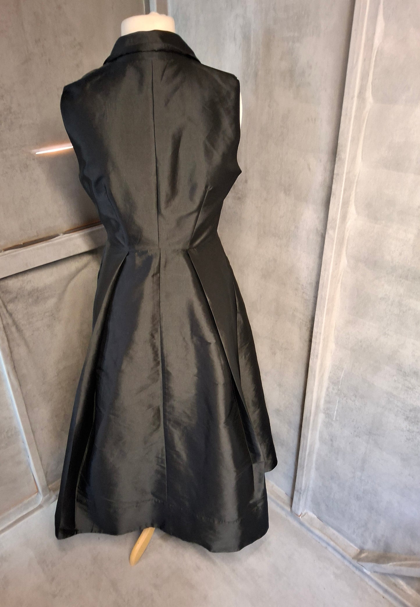 Karen Millen Black Satin Wrap Midi Dress – Size 10 – Sleek & Sophisticated