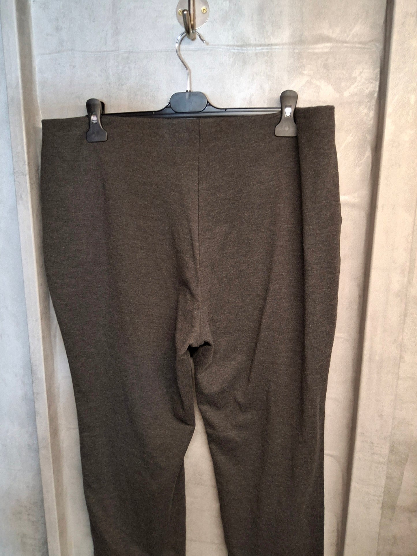 M&S Grey Thick Trousers – Size 20 Short – Elasticated Waist