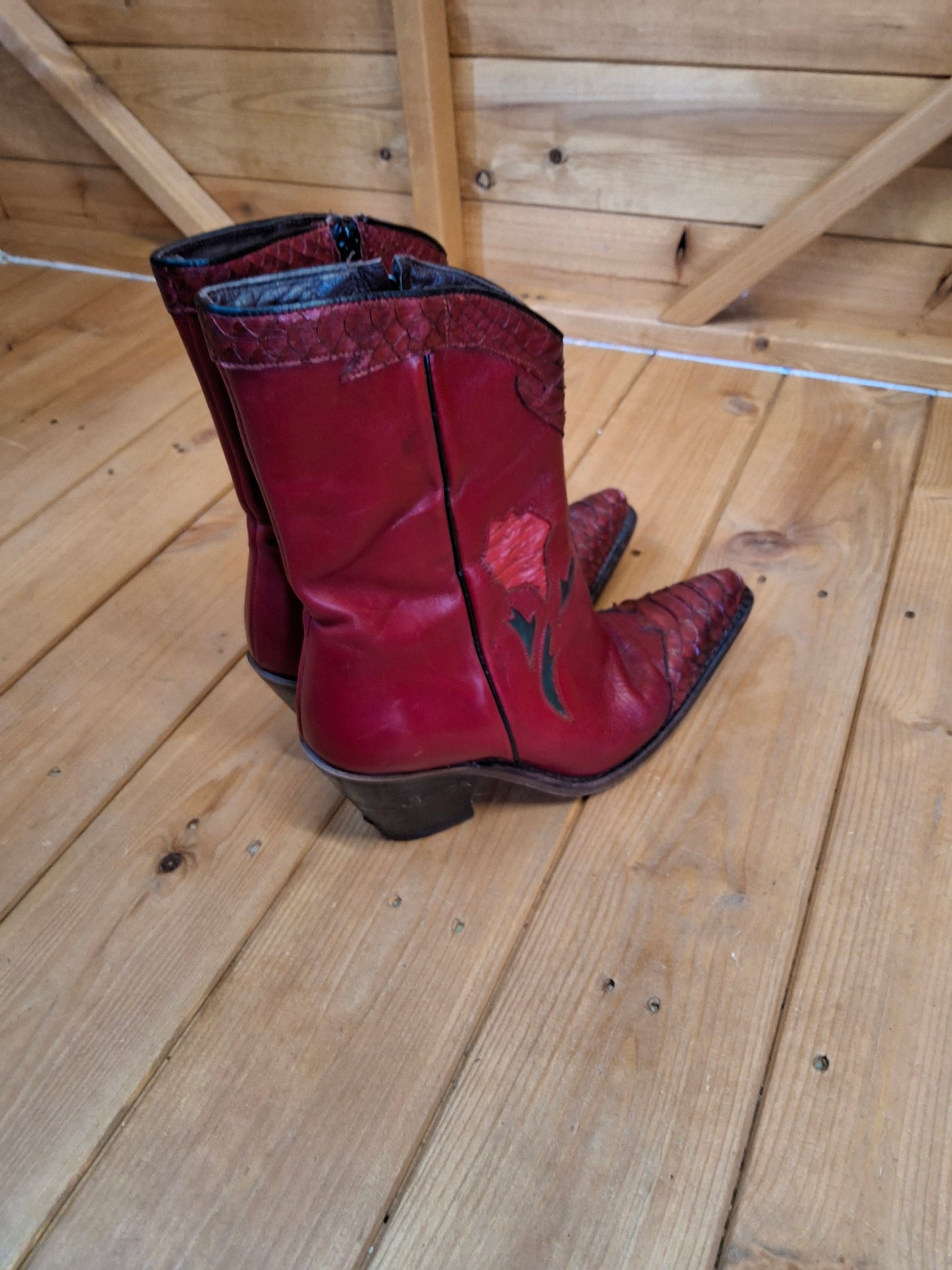 π€ River Island x Sancho Burgundy Western Boots β EU 37 / UK 4 π€