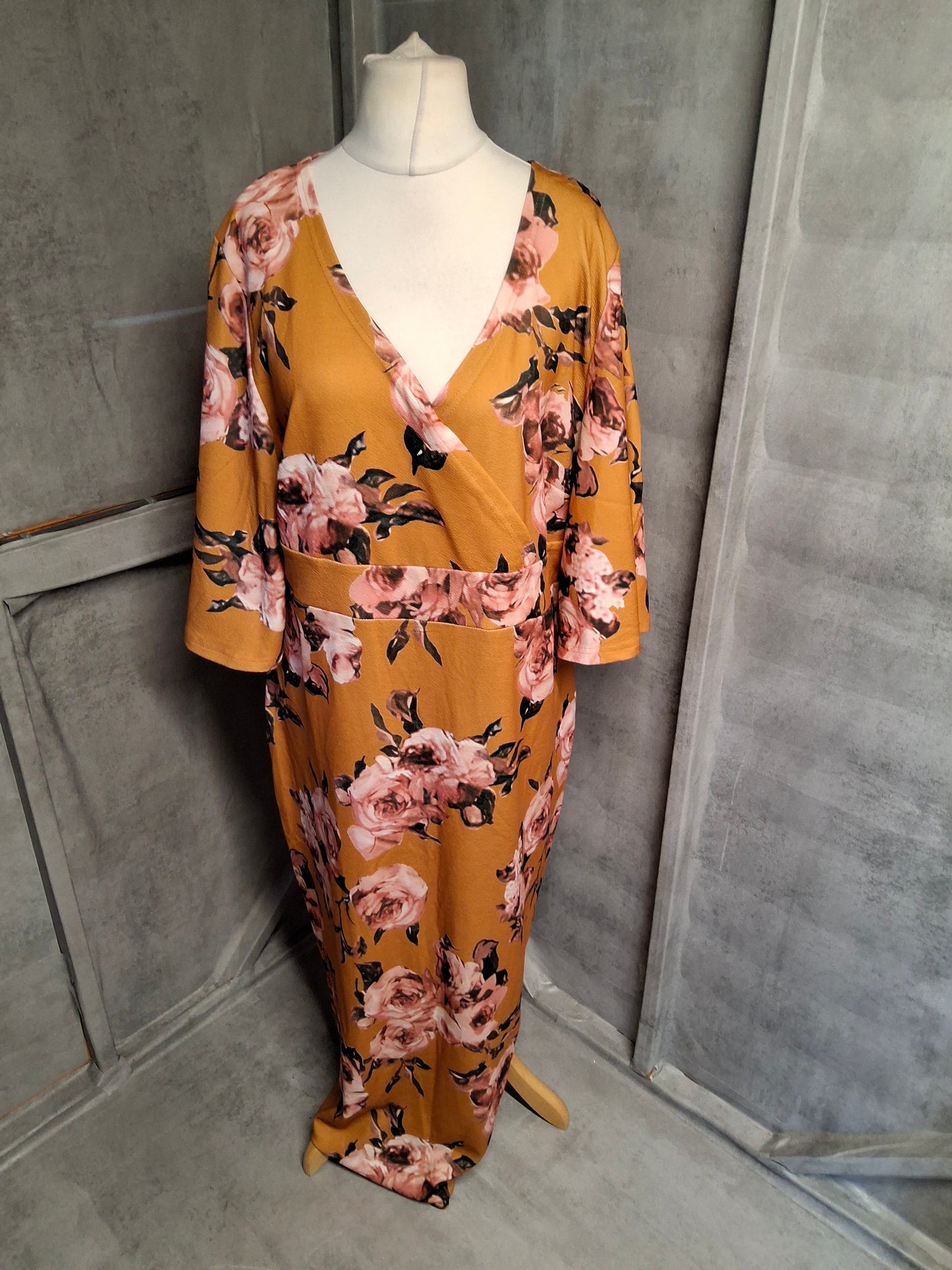 Shein Curve Orange Floral Maxi Dress – Size 3XL (UK 18/20) – Wrap Bust