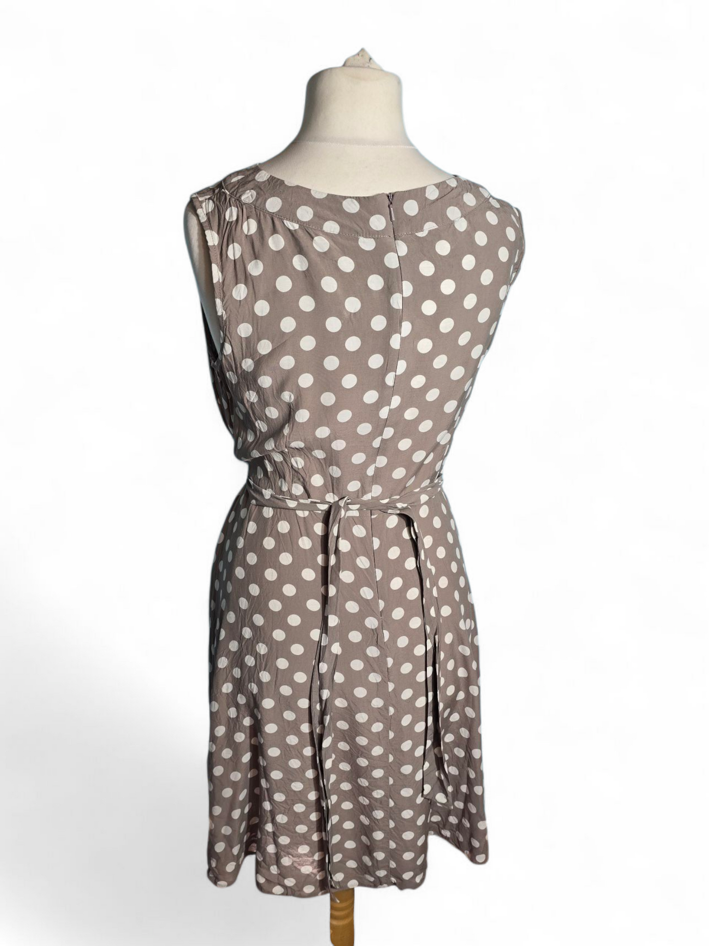 Wallis Petite Light Brown & White Polka Dot Flared Midi Dress | Sleeveless | Belted | 100% Viscose Size 16