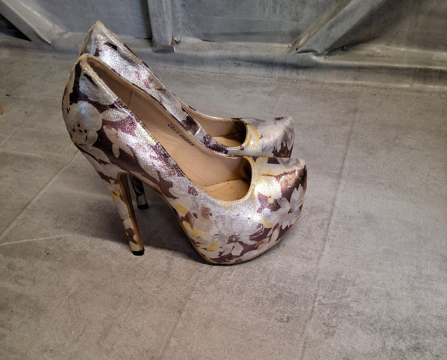 Sergio Todzi Silver, Purple & Yellow Floral Platform High Heels UK 4 – Metallic 13cm Heel