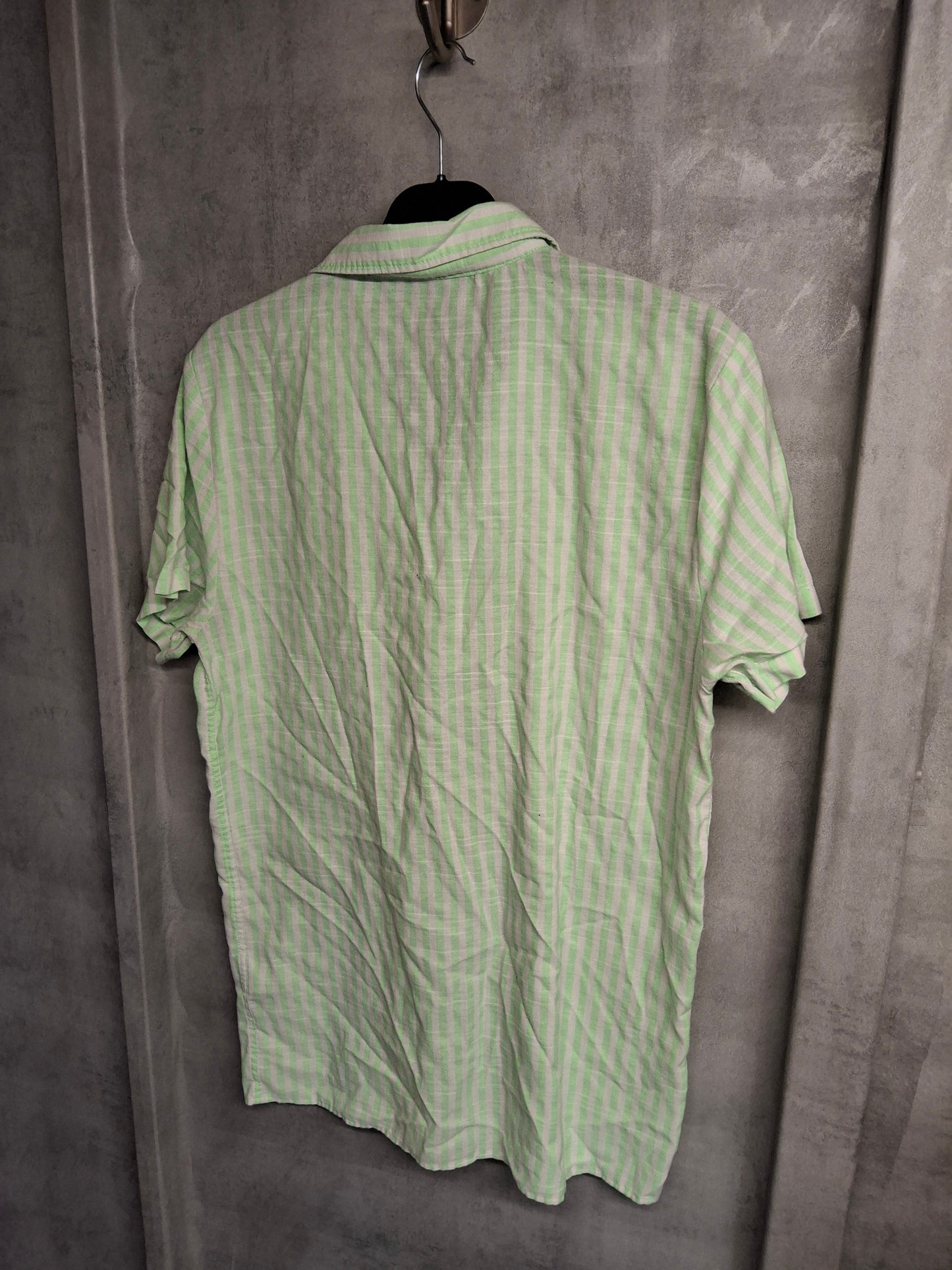 BoohooMAN Green & White Striped Shirt – Size L – Summer BBQ Vibes