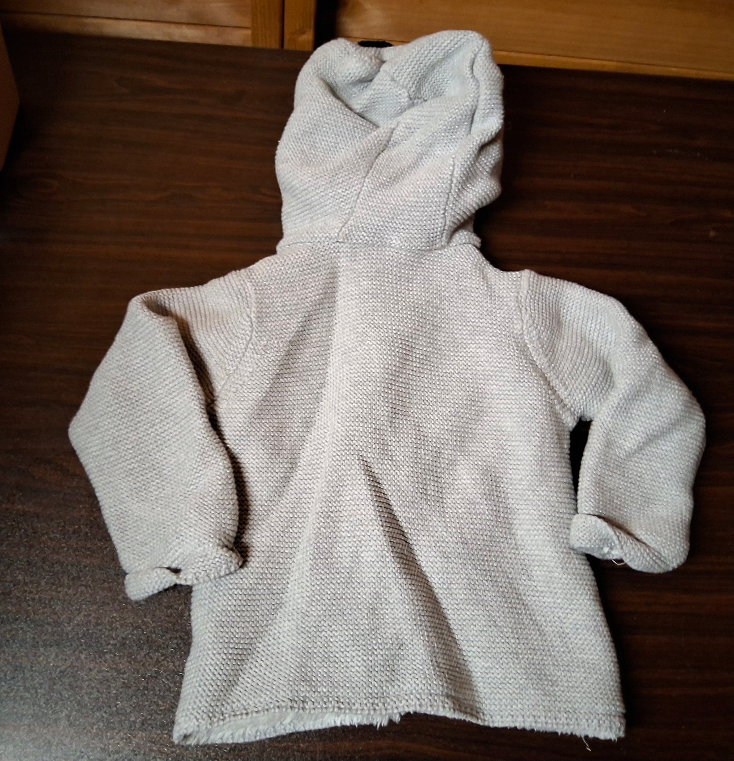 F&F Grey Knit Hooded Cardigan – Unisex 6–9 Months – 100% Cotton with Fleece Lining Girls Boys