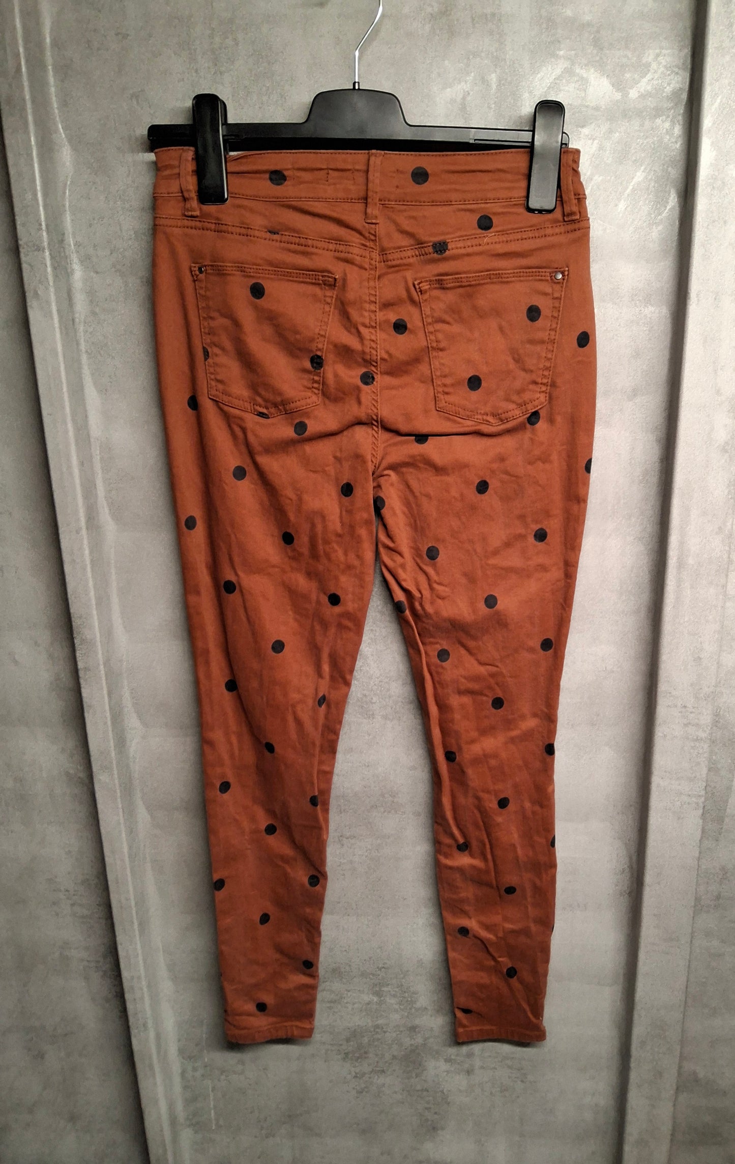 Tu Brown & Black Polka Dot Skinny Jeans – Size 10R – Dot Your Way to Great Style