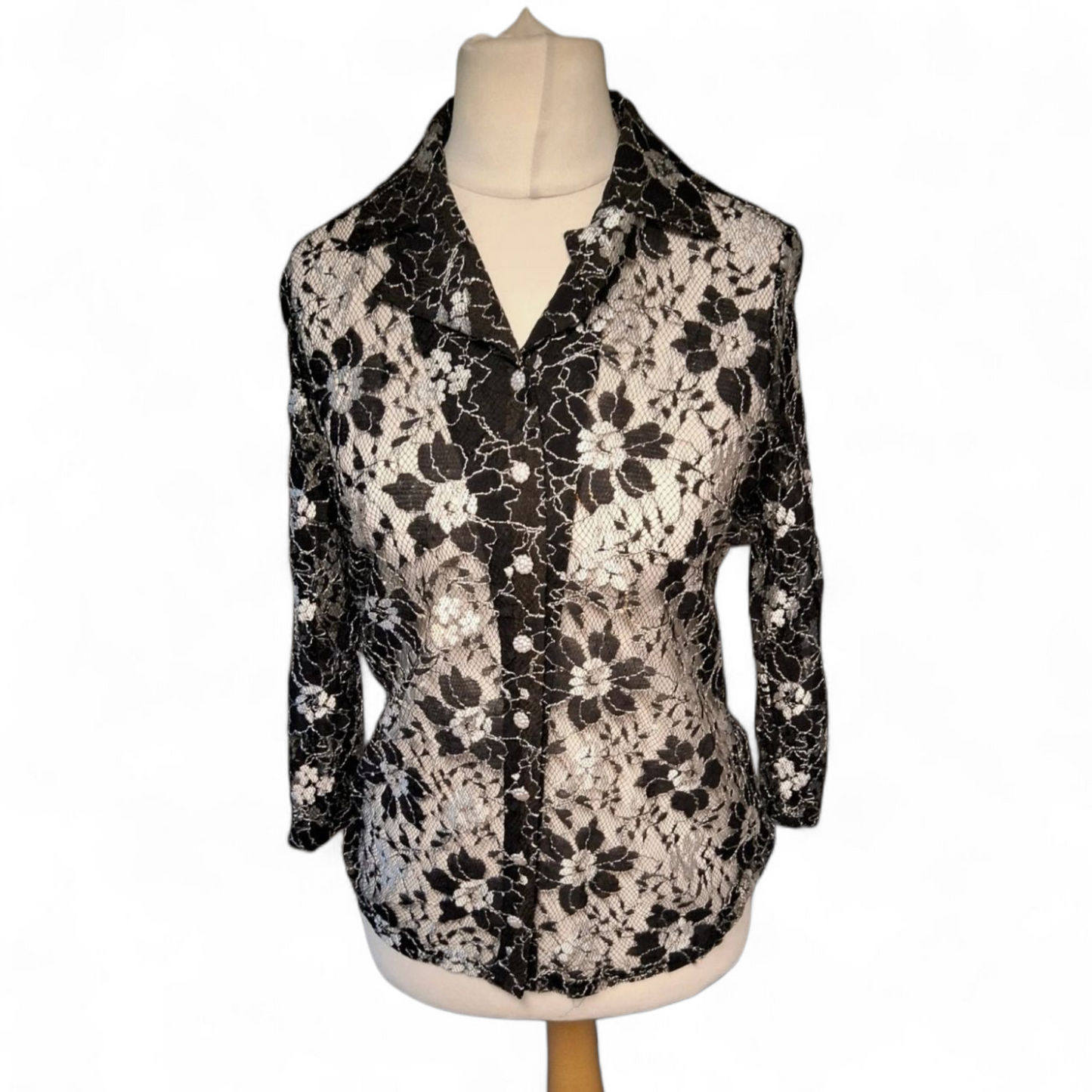 Michelle Hope Black & White Floral Lace Shirt – Size 10/12