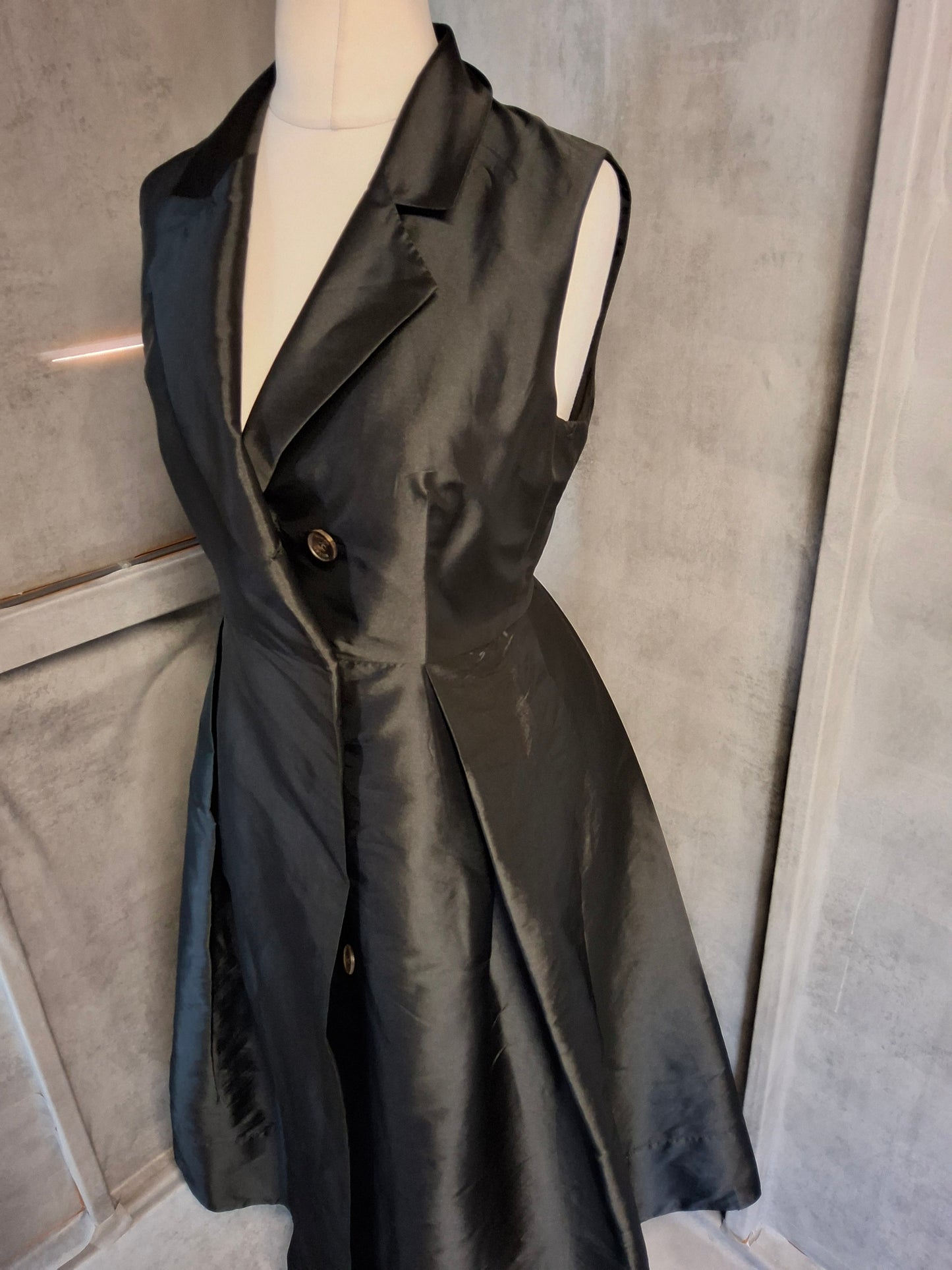 Karen Millen Black Satin Wrap Midi Dress – Size 10 – Sleek & Sophisticated