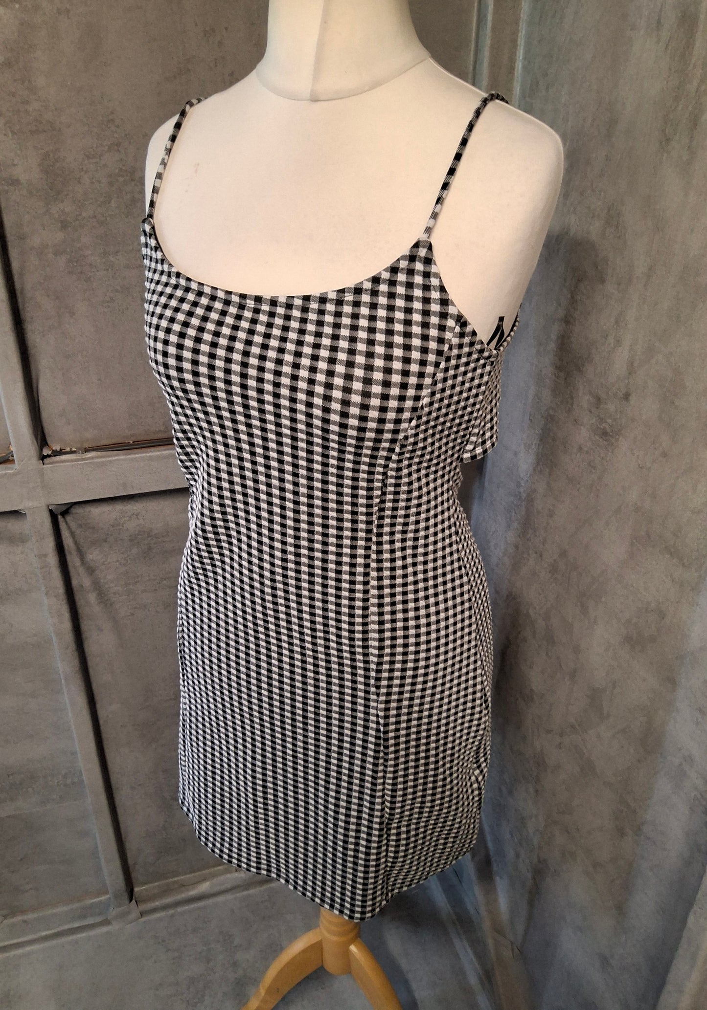 Topshop Black & White Gingham Cut-Out Dress – Size 12 – NWT