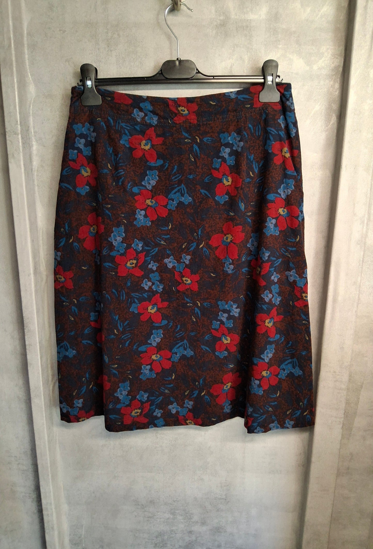 Seasalt Cornwall Red & Blue Floral Midi Skirt – Size 12 – 100% Cotton