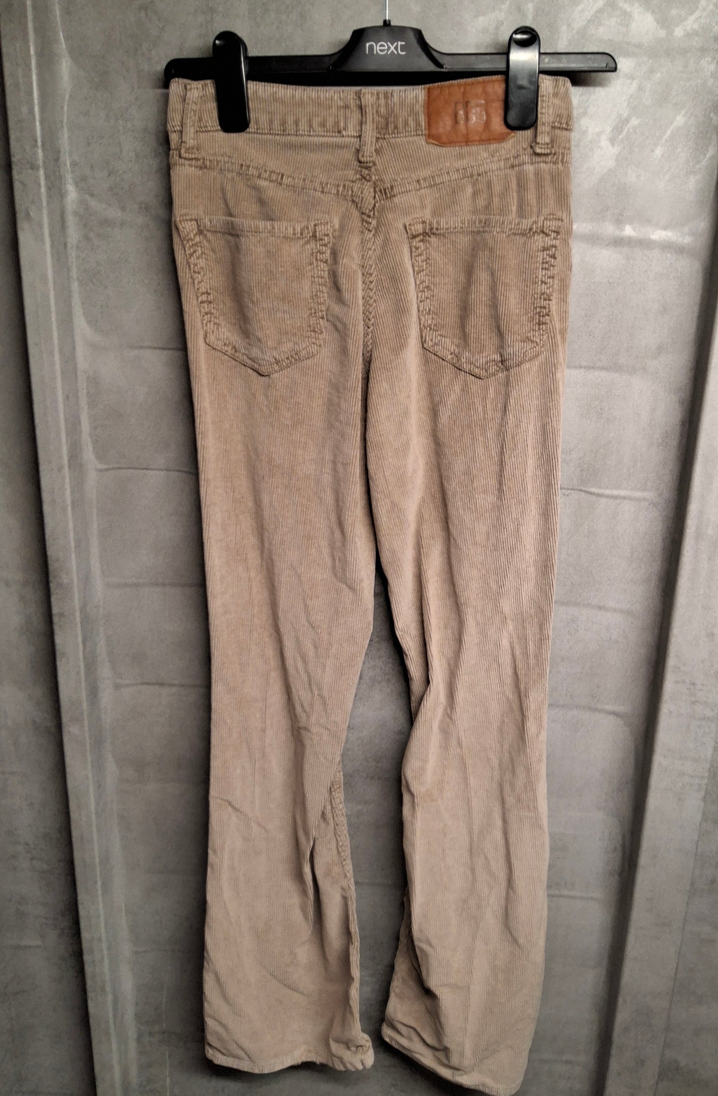 BDG Urban Outfitters Beige Corduroy Flares β High Waist W24 L32 β UK size 4/6