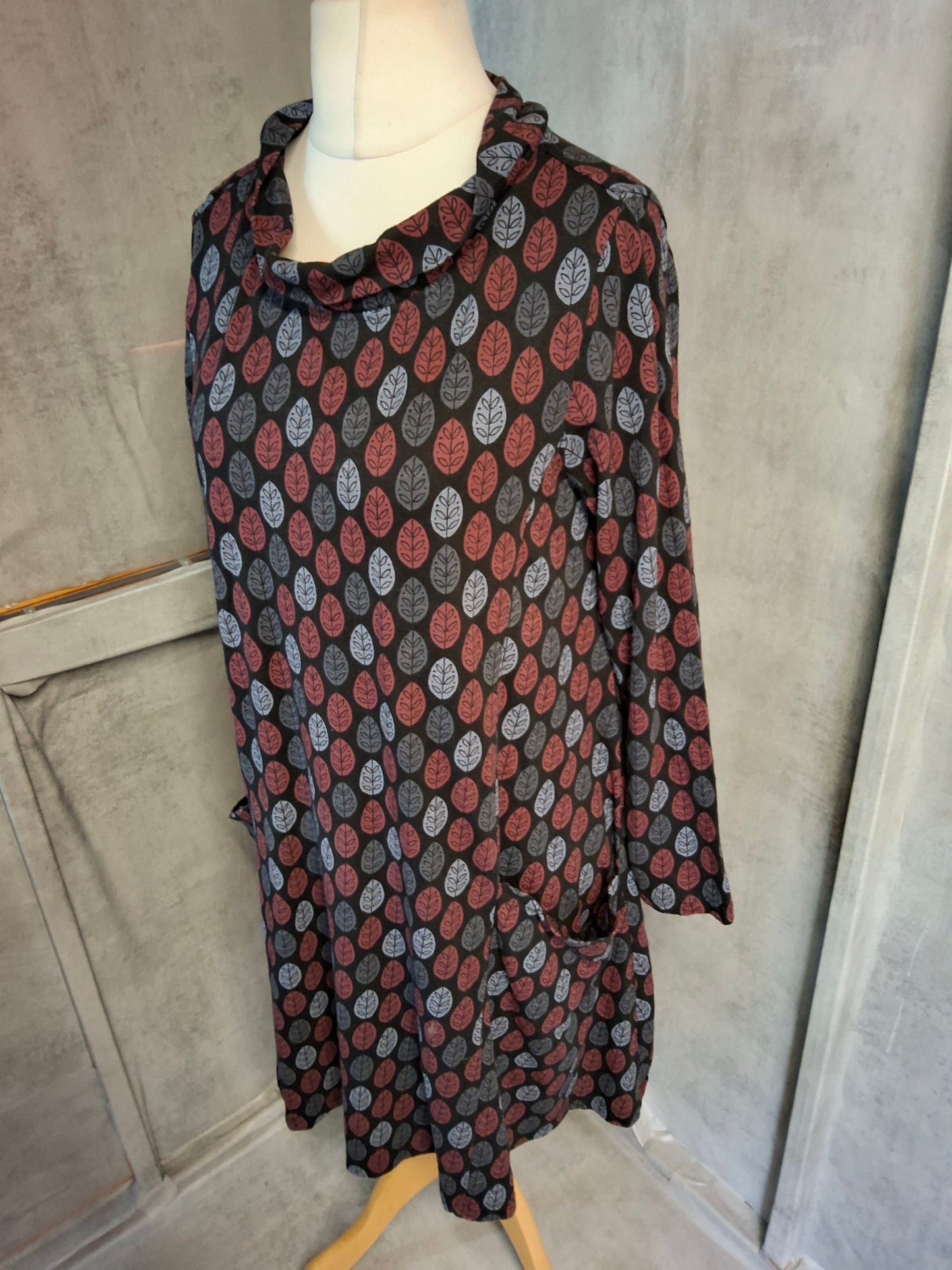 Seasalt Cornwall Sea Oak Dress – Black/Navy/Red – Size 12 – 100% Cotton