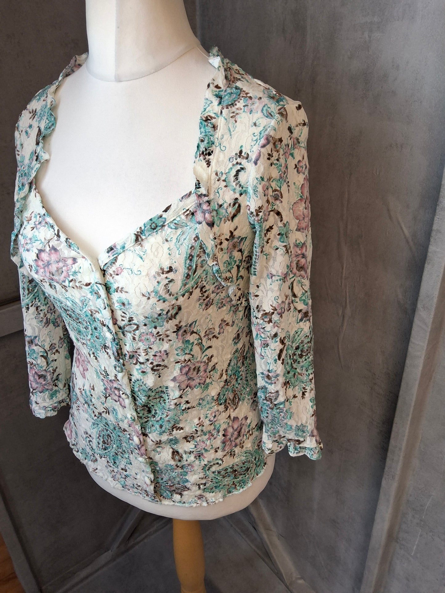 Per Una M&S Floral Lace Mesh Top Size 12 | Stretchy Semi-Sheer Blouse | Frill Neck ¾ Sleeve Top