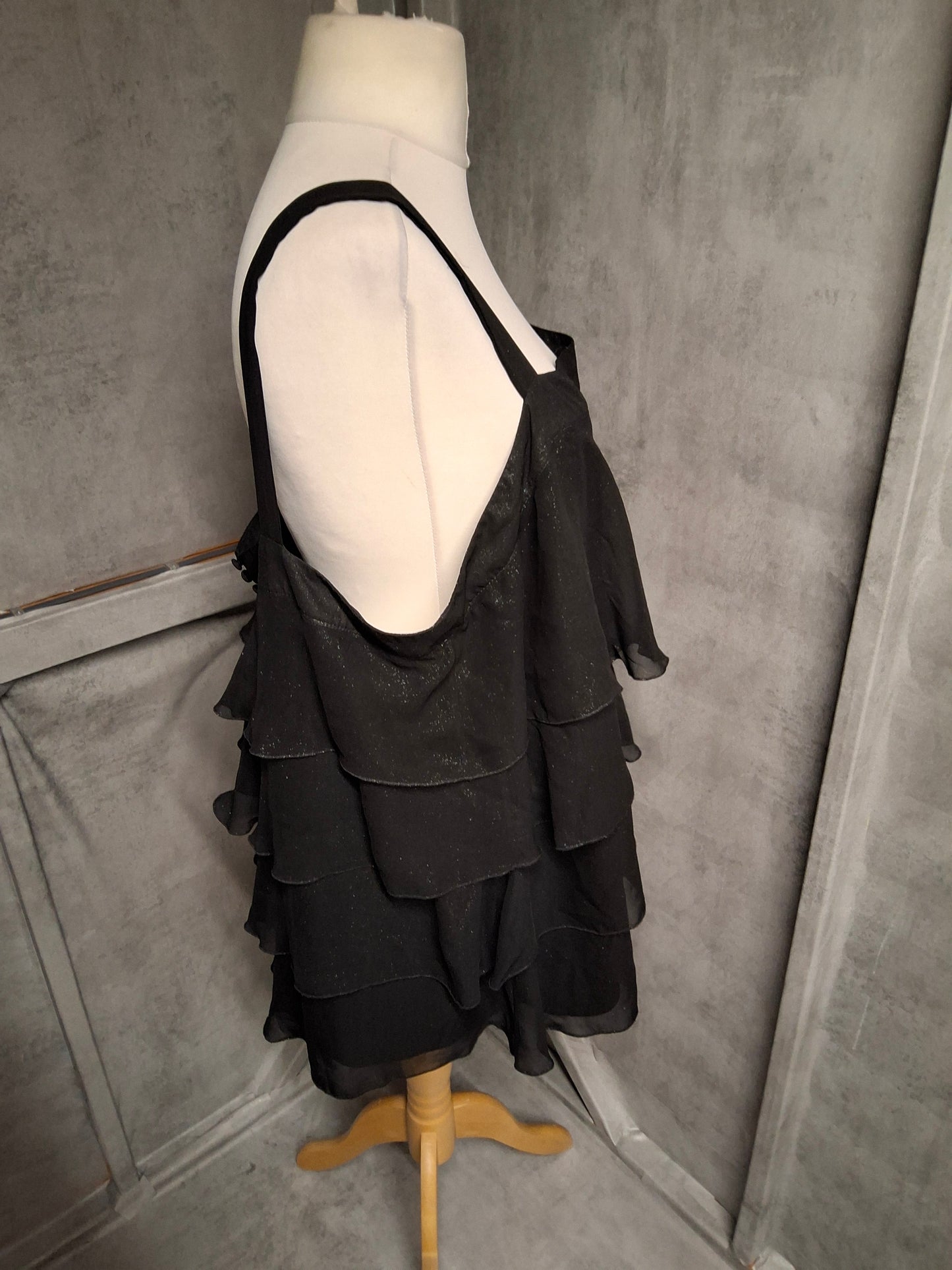 Evans Black Glitter Frill Top – Size 28