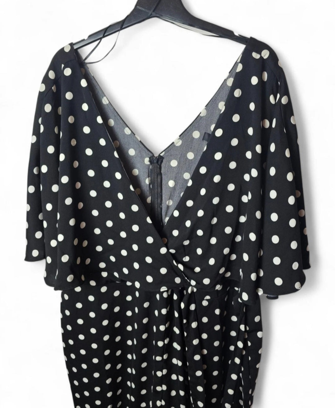Wallis Black & White Polka Dot Jumpsuit – UK 26, V-Neck, Flutter Sleeves, Wide Leg, Tie Detail