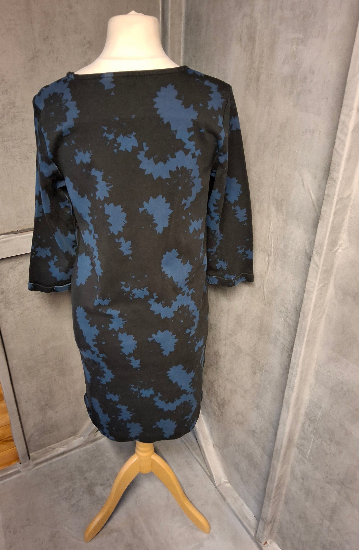 White Stuff Navy Blue Floral Cotton Midi Dress UK 12 | Pockets | 3/4 Sleeve | Everyday Casual Style