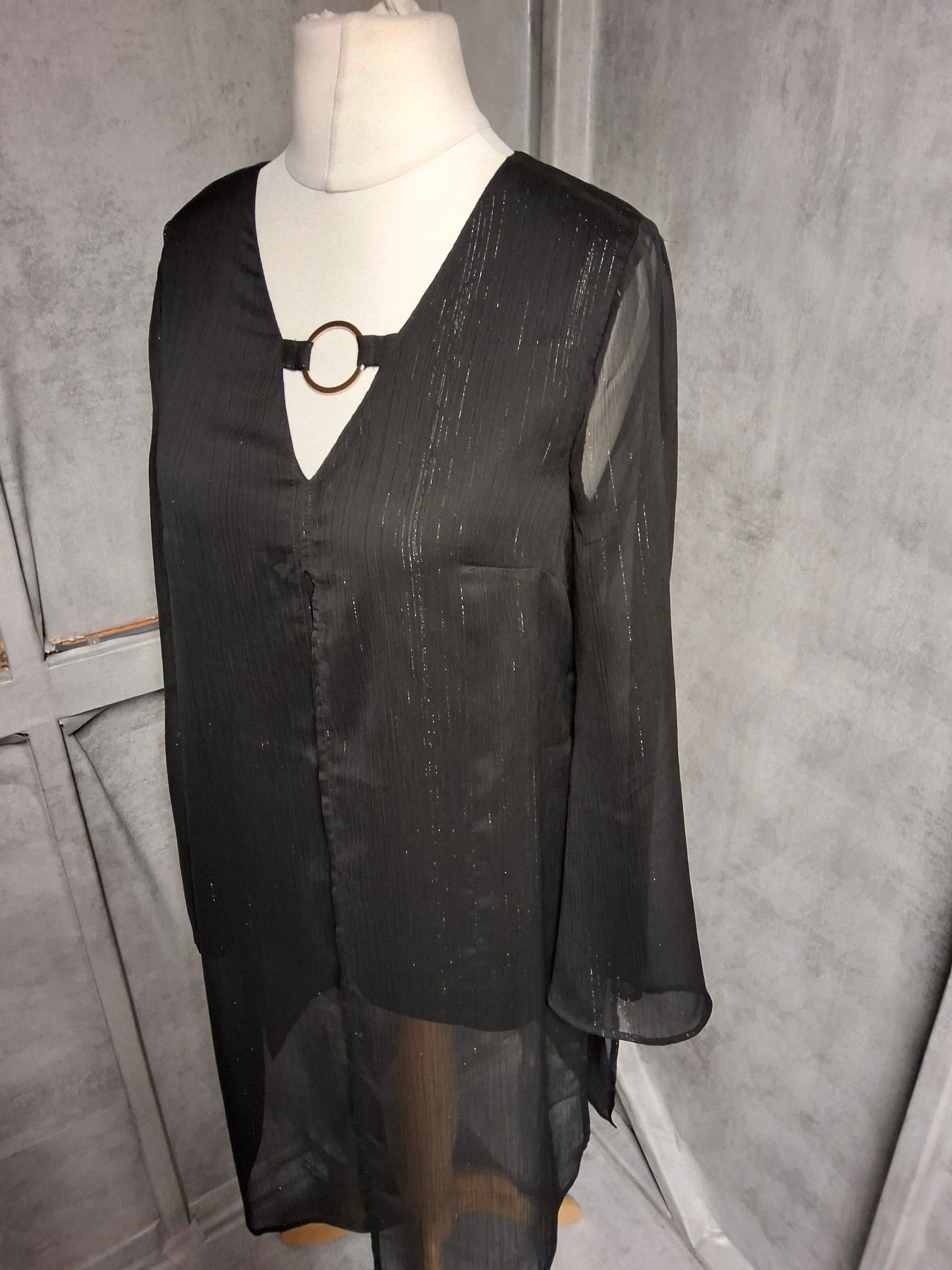 Julien Macdonald Black & Silver Sheer Long Sleeve Top – Size 8 – Evening Statement Piece