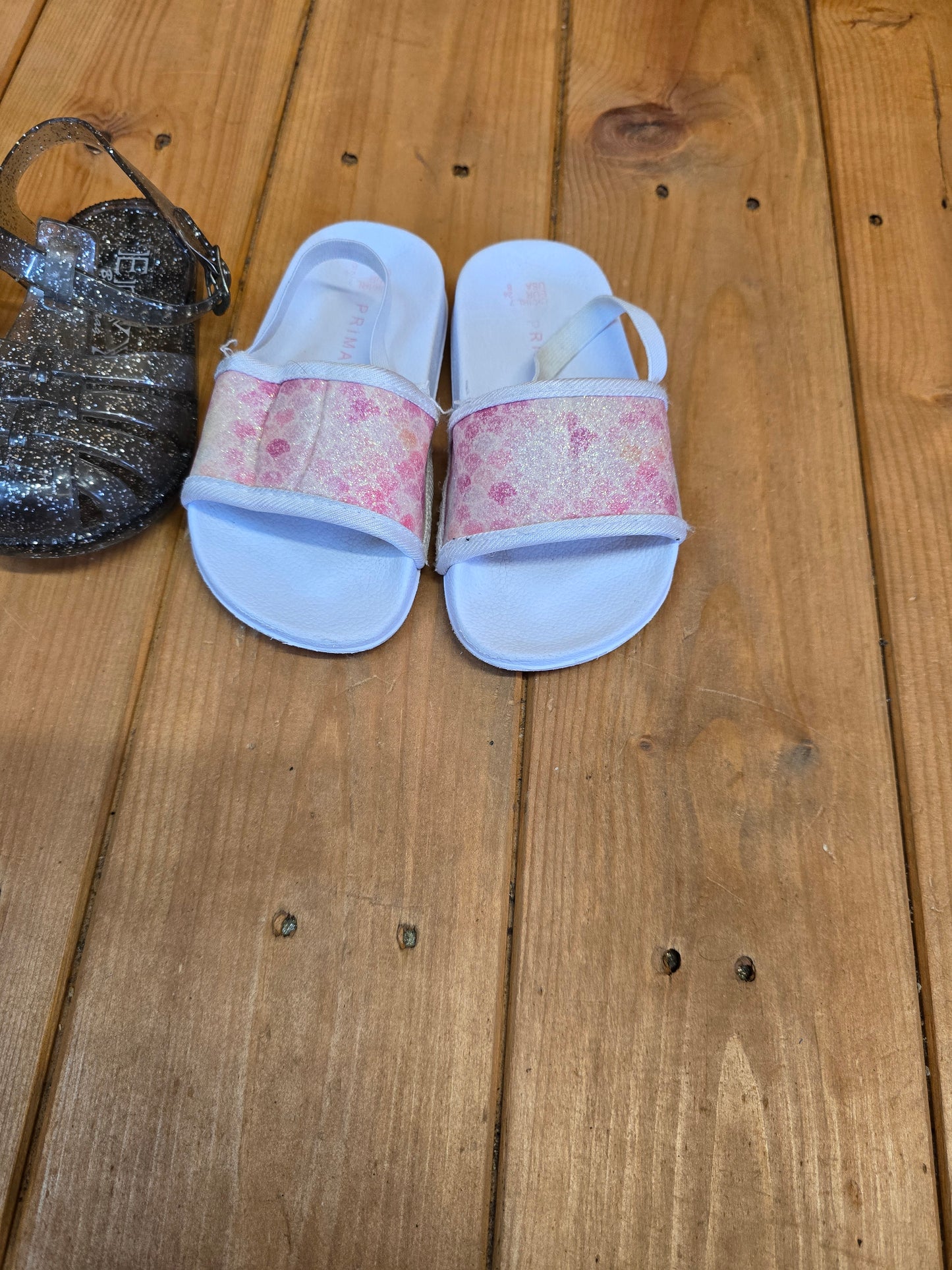 Girls Silver Jelly Sandals Infant 6 & Primark White Pink Sliders Infant 7 | Bundle