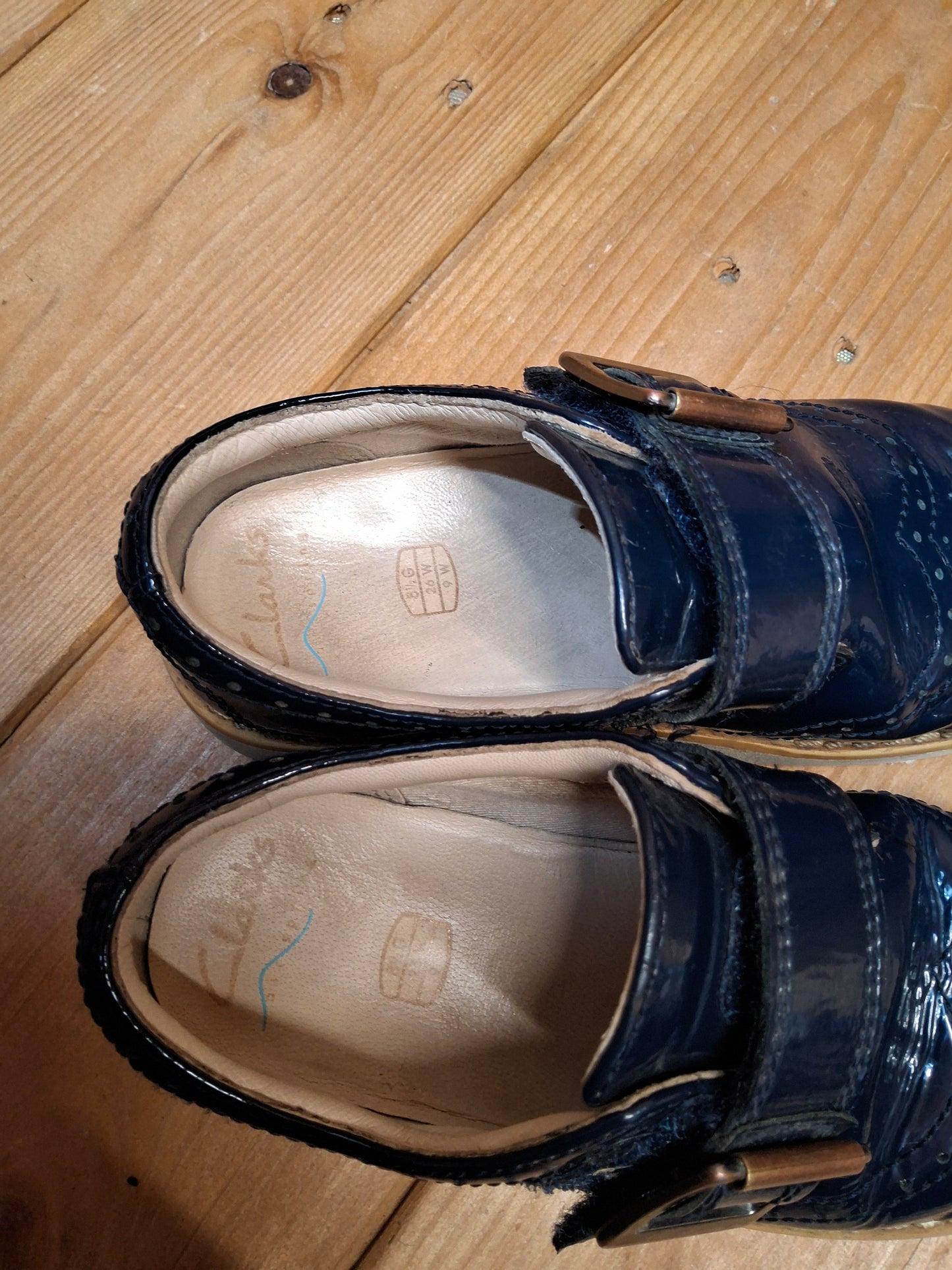 Clarks Navy Patent Brogue Shoes Size 8.5G β Velcro Fastening Kids School Shoes