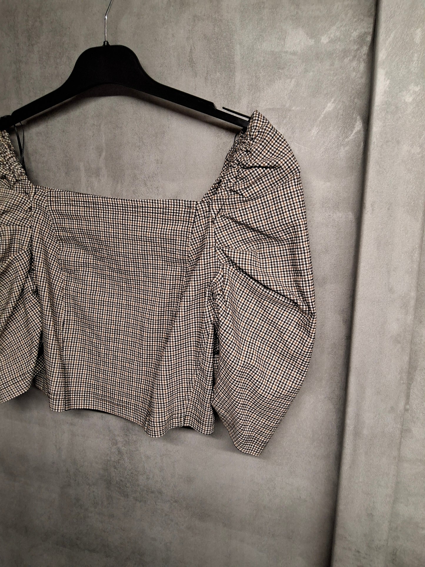 Topshop Check Puff Sleeve Crop Top – Size 10 – Square Neck Sass & Vintage Feels