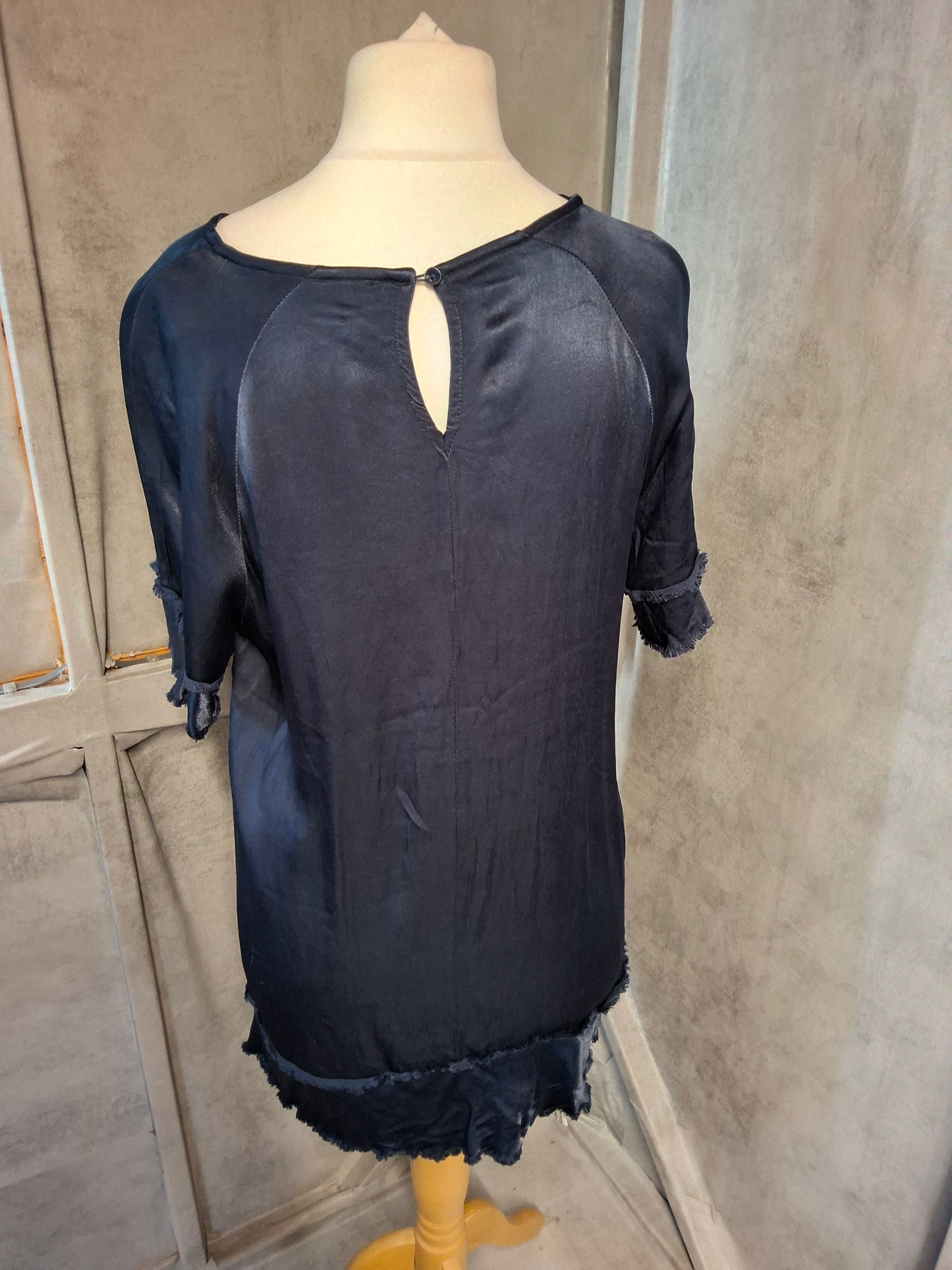 Milla Navy Silky-Look Frill Sleeve Top – Size L (size 12/14) – Floaty & Effortlessly Elegant