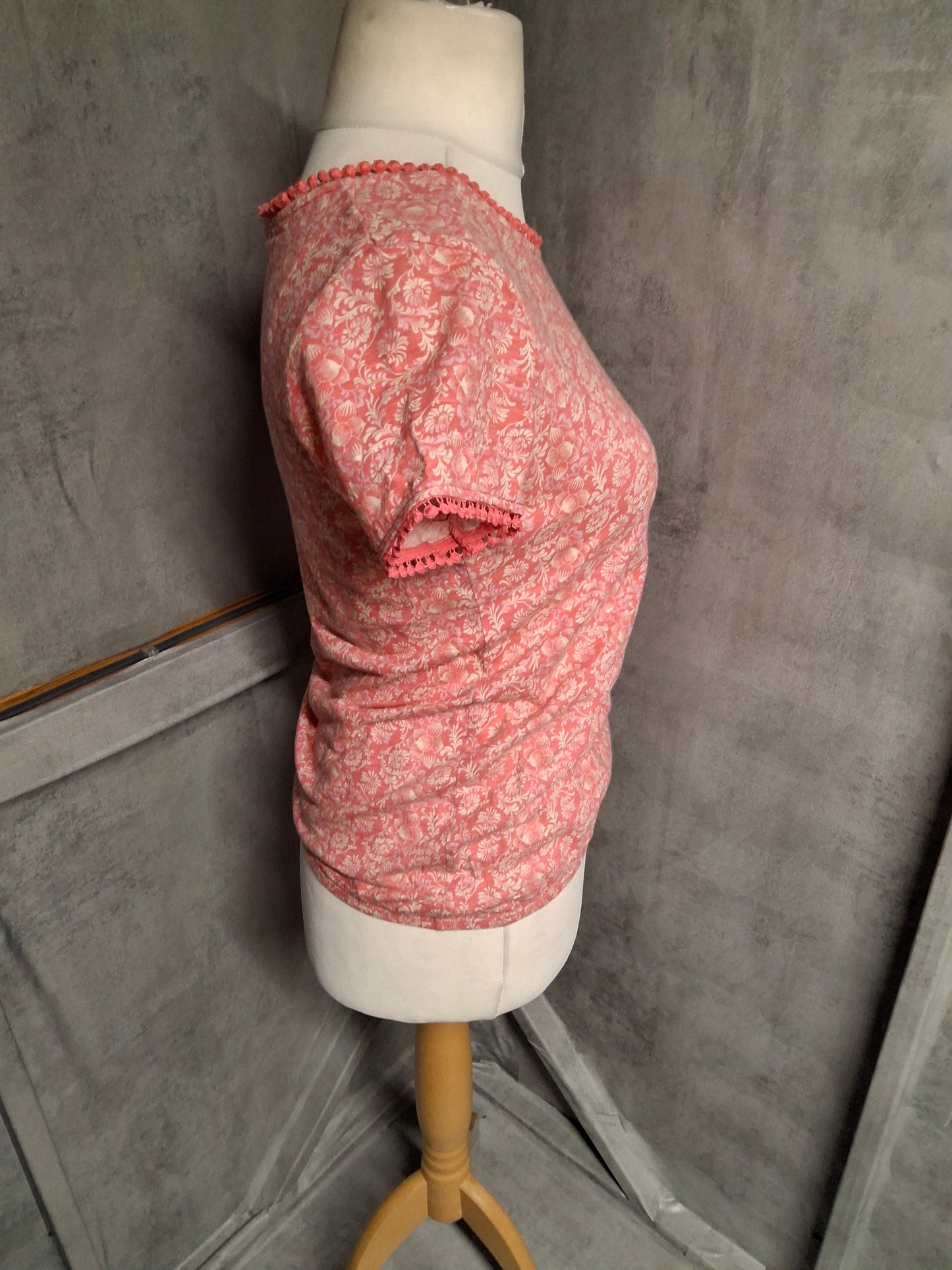 Next Pink Floral Cotton T-Shirt with Trim β Size 8