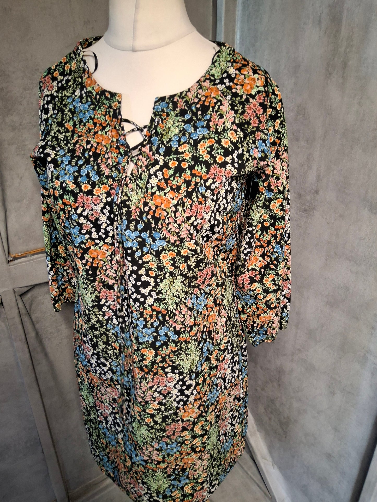 Matalan Multicoloured Floral Tunic Dress with Tie Neck β Size S (UK size 8/10)
