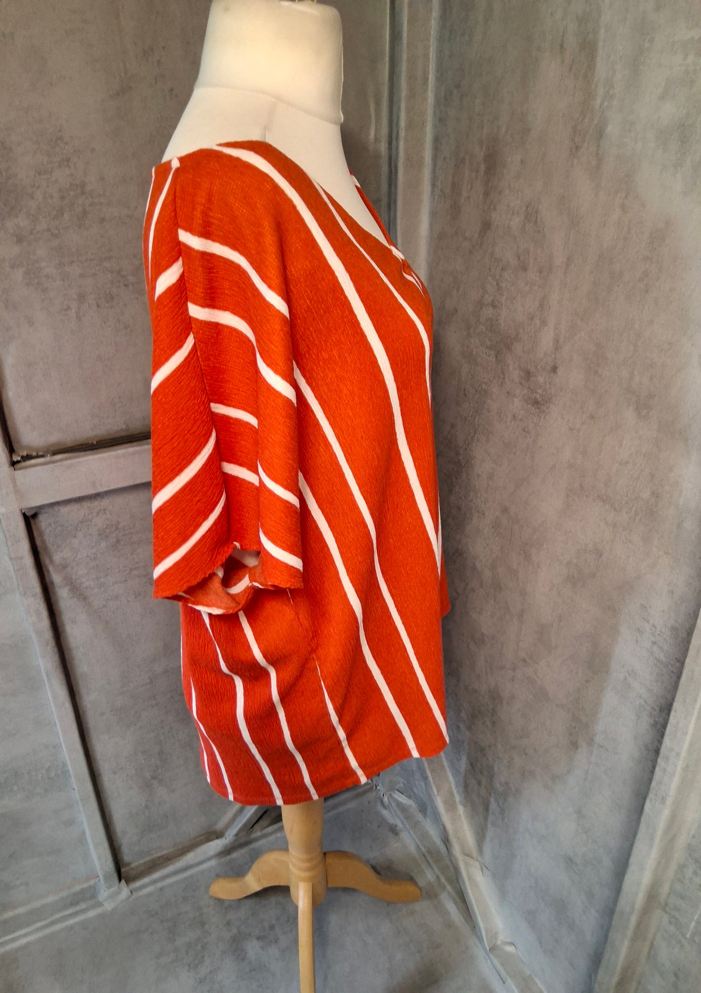 F&F Red & White Striped V-Neck Top – Size 20, Relaxed Fit