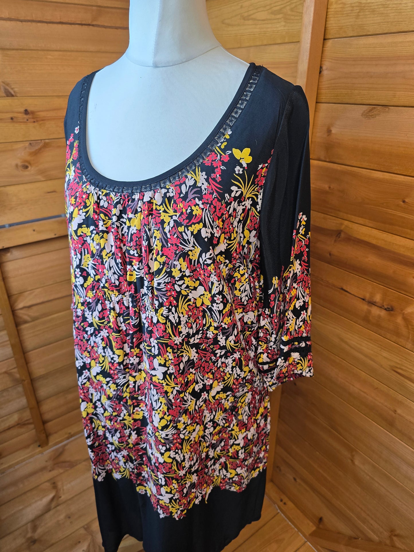 Monsoon Floral Tunic Dress Size 16 – 3/4 Flared Sleeves, Lined, Scoop Neck, Knee Length
