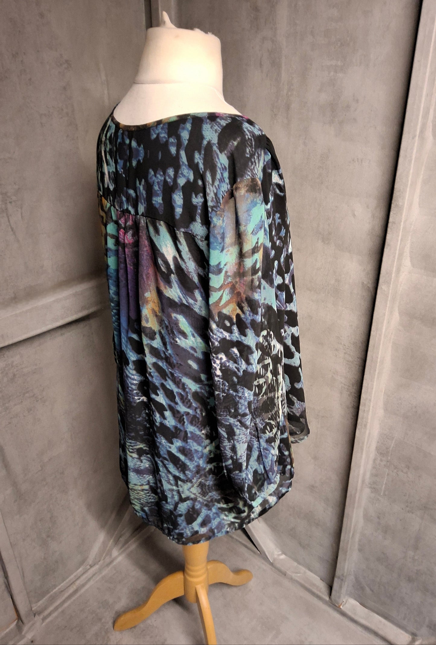 Together Sheer Gem V-Neck Blouse – Size M (UK size 14/16) Statement Top