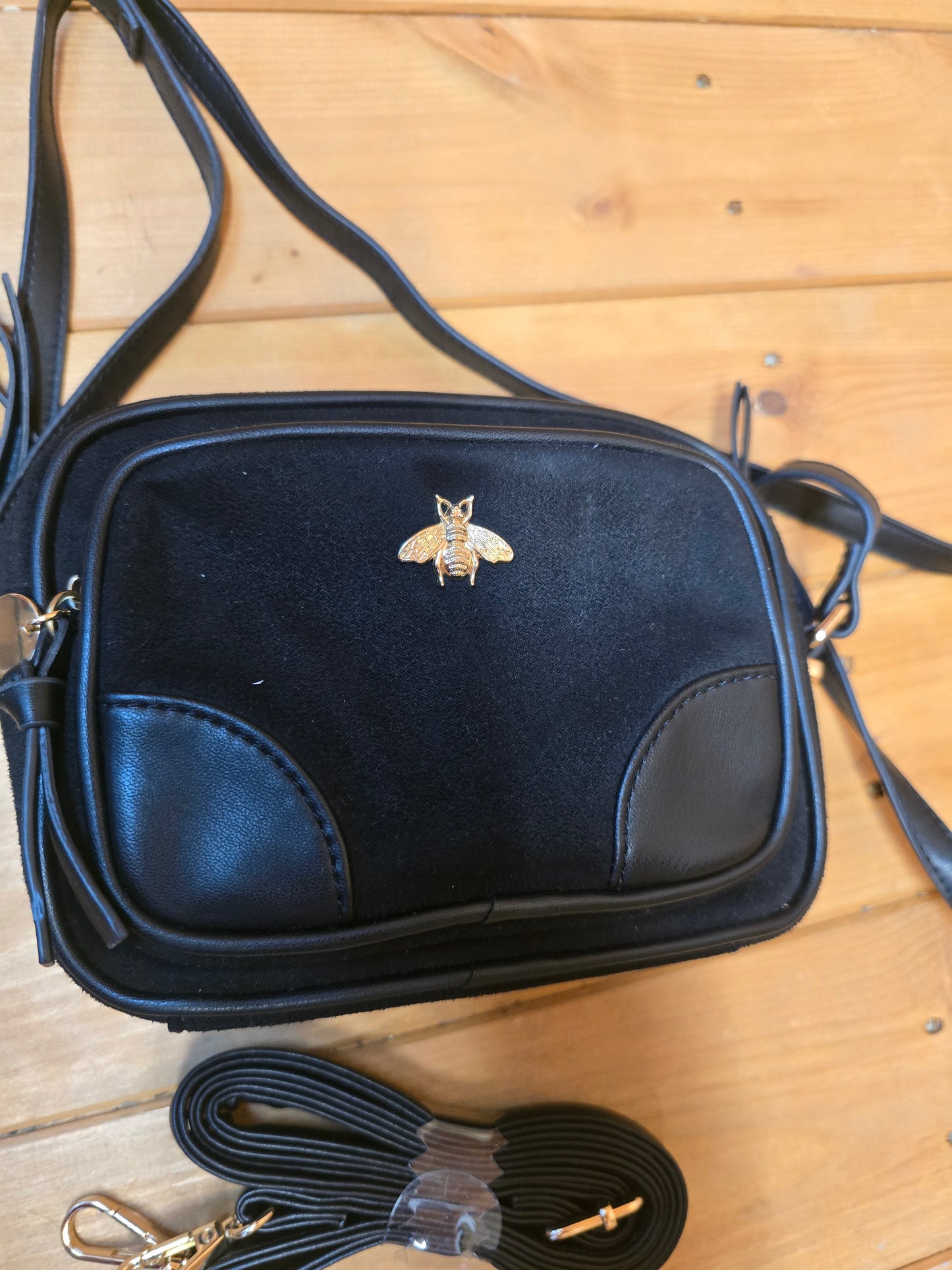 π€ New Look Black Suede Crossbody Bag with Extra Strap π