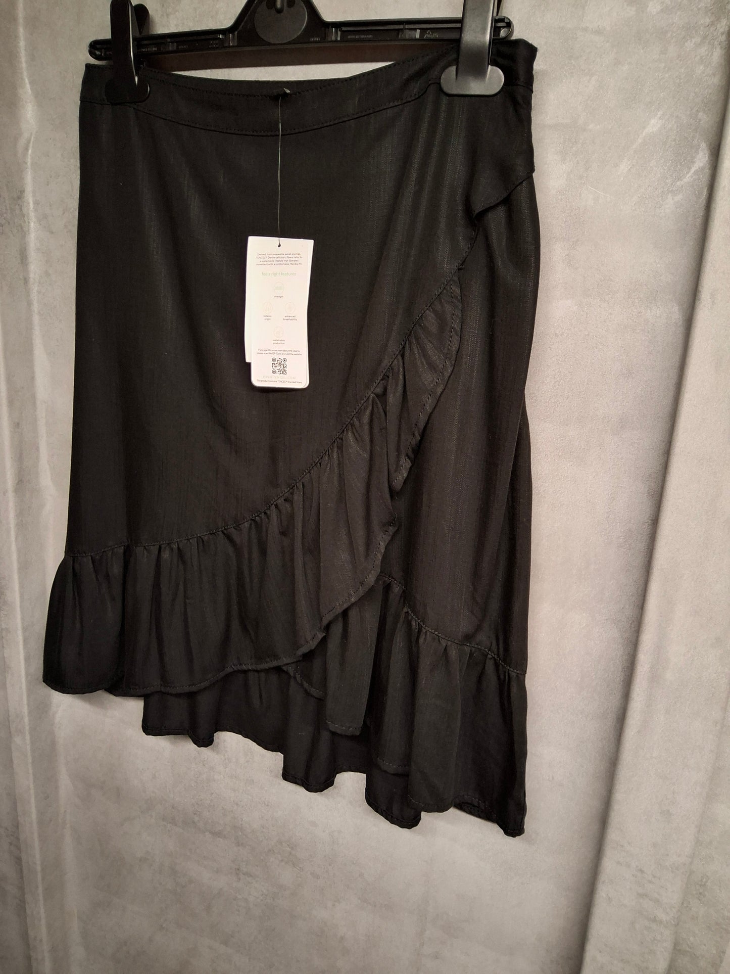 Next Black Frill Wrap Skirt | Size 8 | NWT | 100% Tencel Lyocell