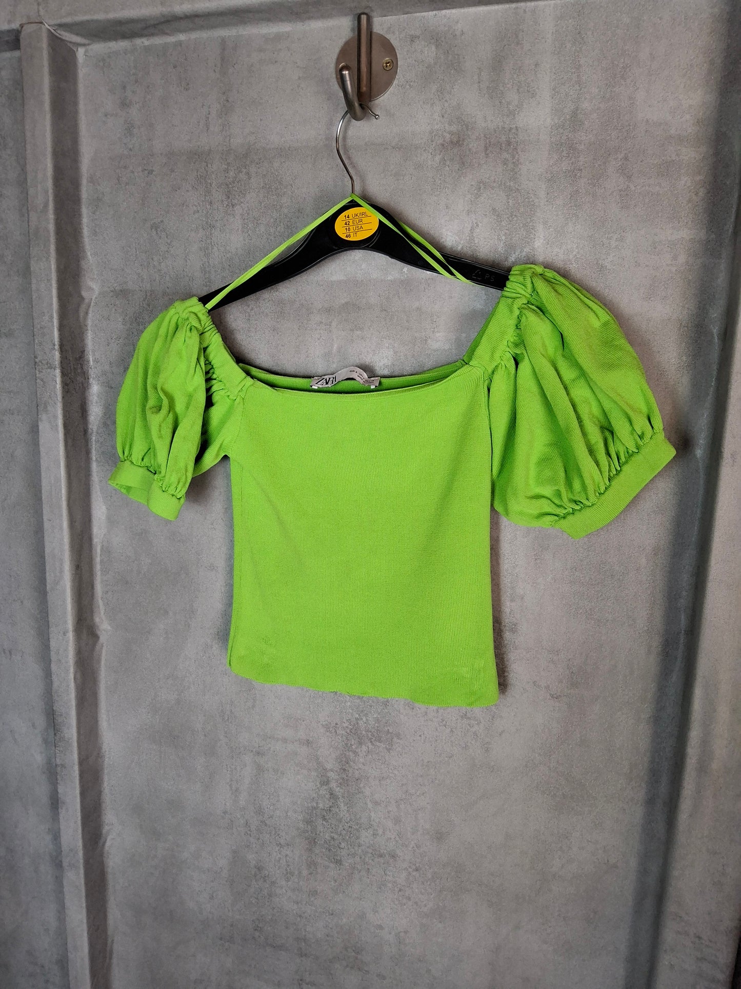 Zara Lime Green Puff Sleeve Crop Top ā Size S (Fits 8/10) ā Summer Sass š