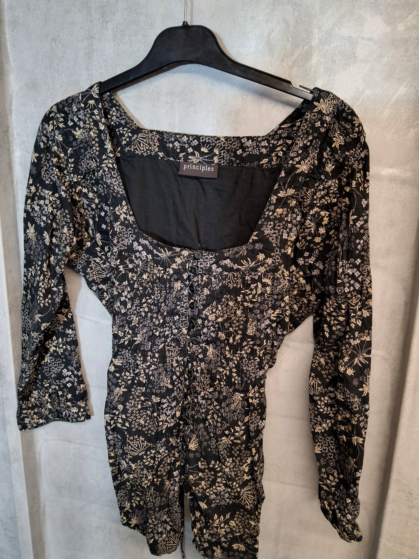 Principles Y2K Black & Beige Floral Blouse ā UK Size 10/12 ā Square Neckline, Tie Waist, Cotton
